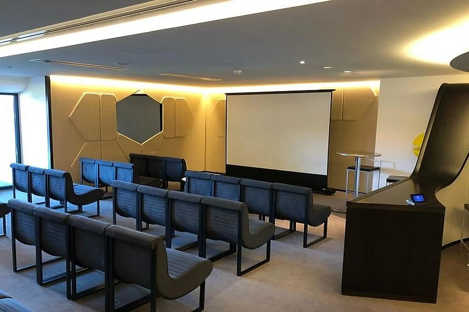 Lieux événementiels, LE PARC DES PRINCES