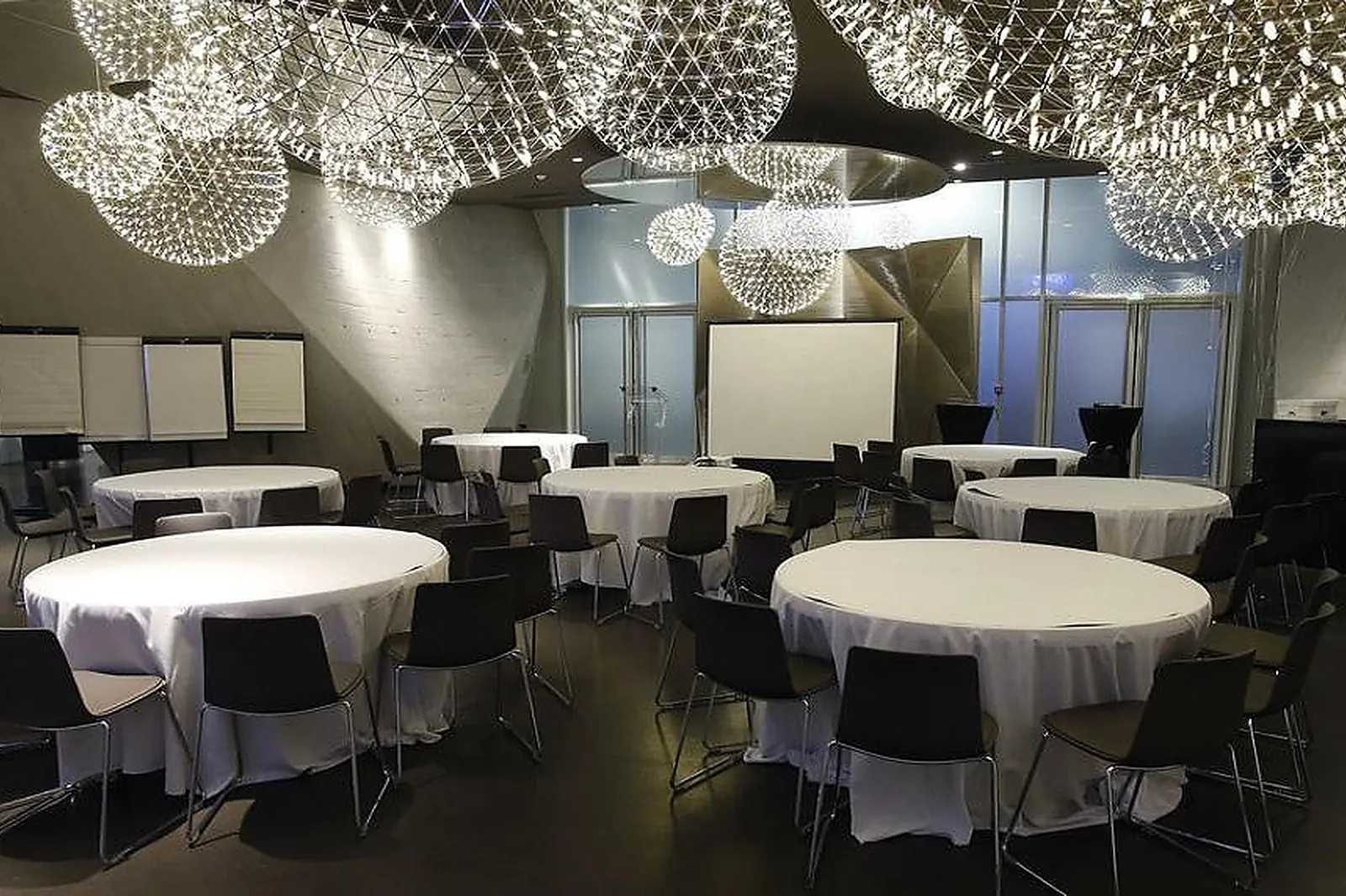 Lieux événementiels, LE PARC DES PRINCES