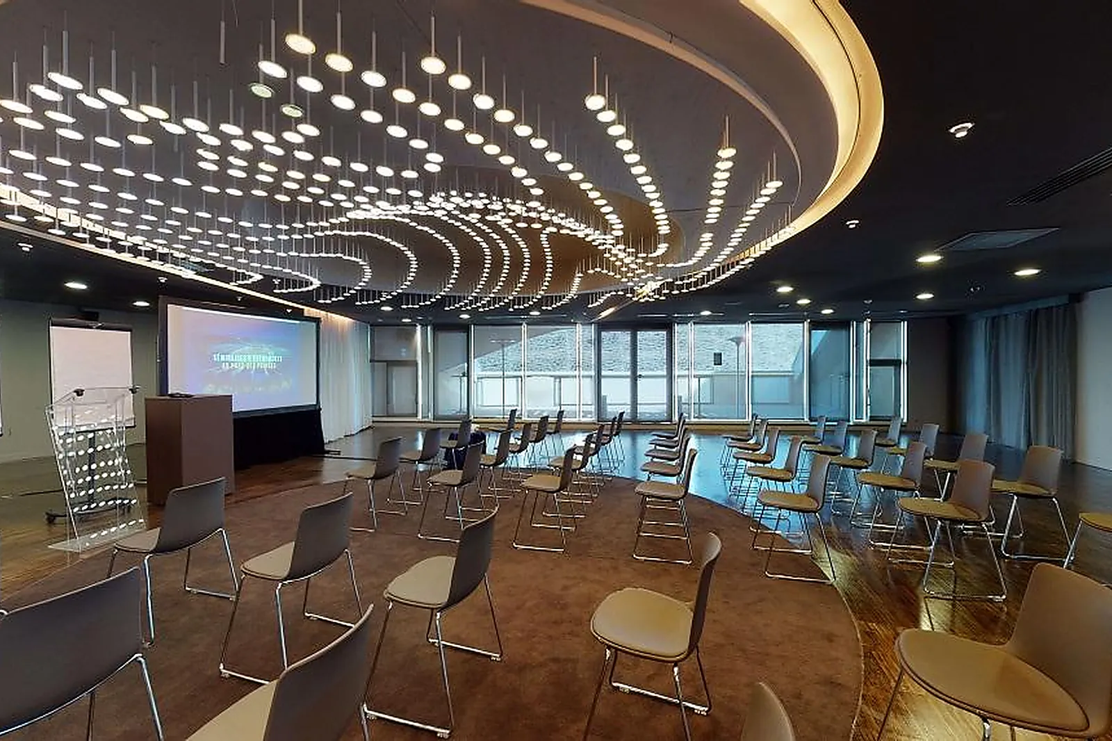 Lieux événementiels, LE PARC DES PRINCES