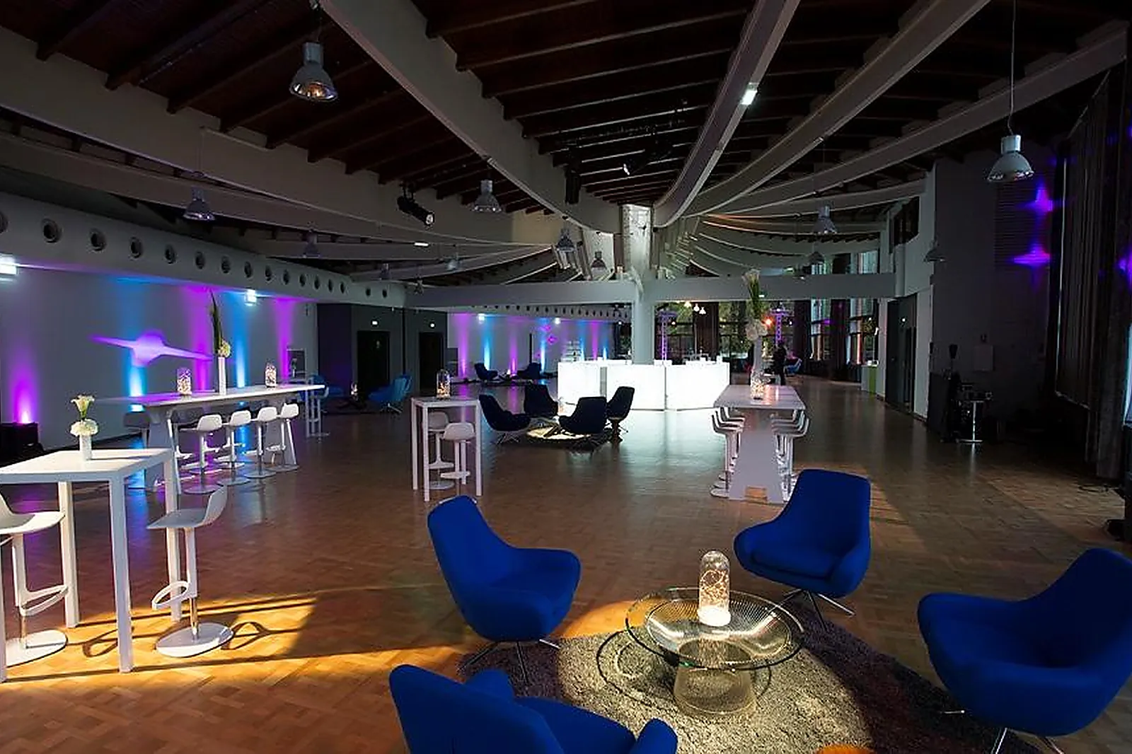 Lieux événementiels, LE PAVILLON CHESNAIE DU ROY