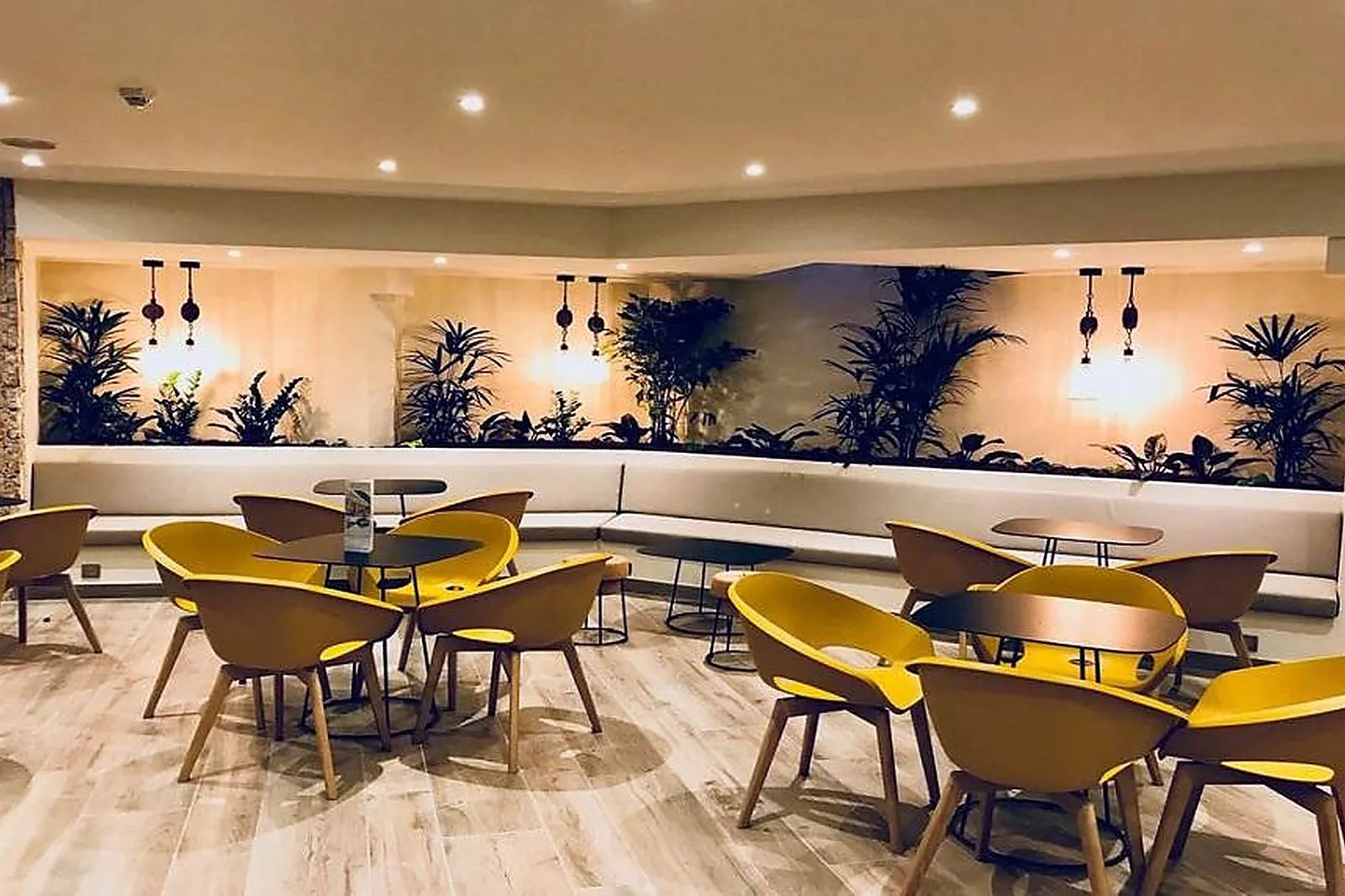 Lieux événementiels, LE PLEIN SUD