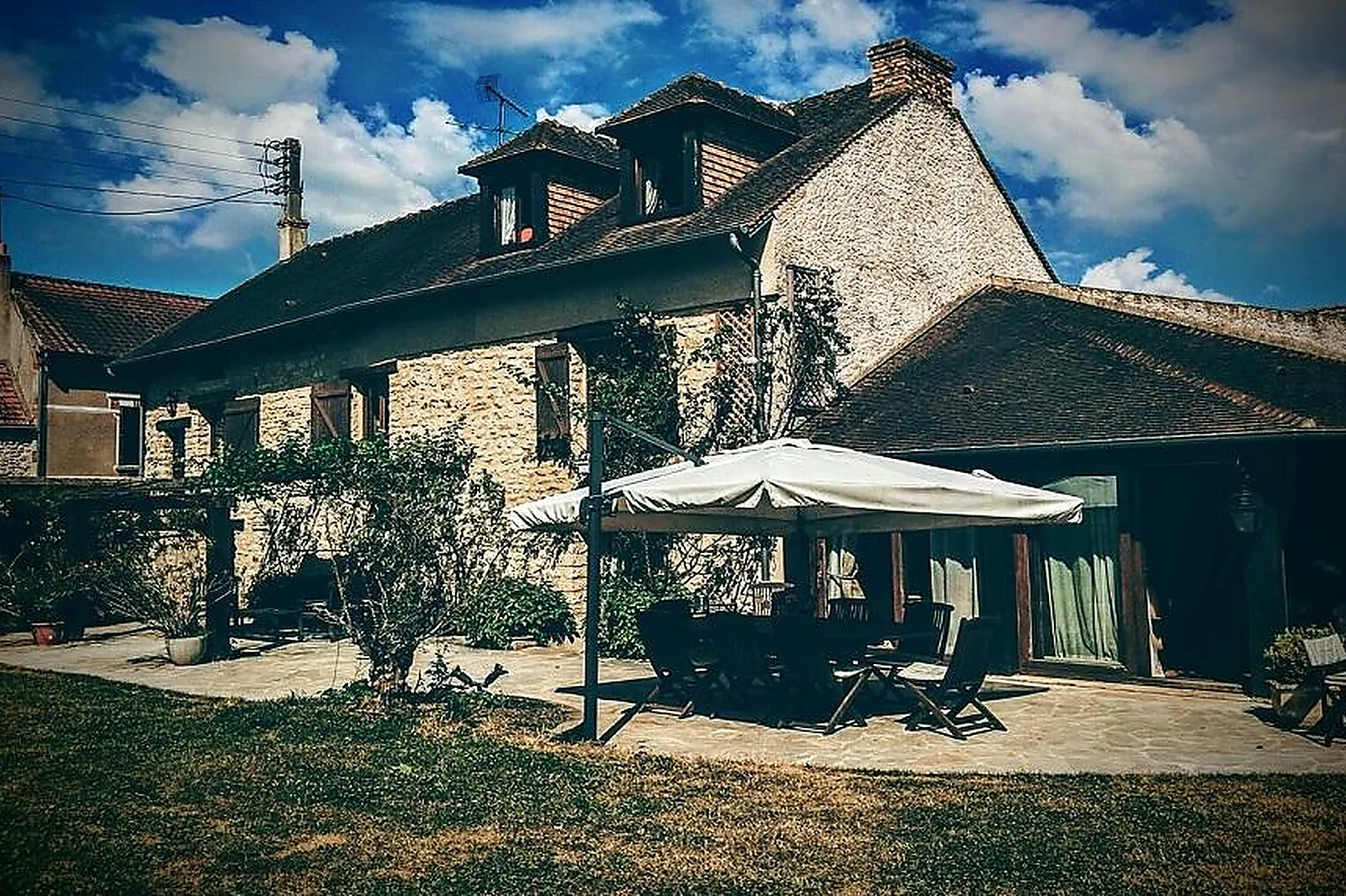 Lieux événementiels, LE PRIEURÉ MAÏALEN