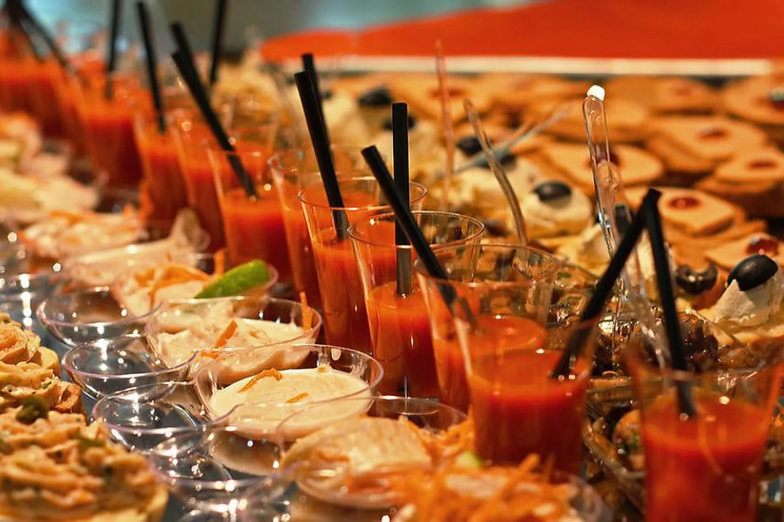 Lieux événementiels, LE PRÉ DU LAC D'ANNECY