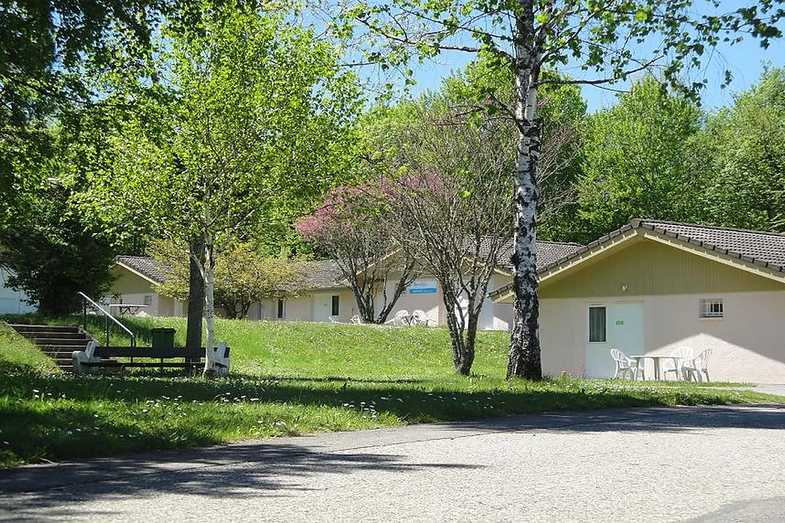 Lieux événementiels, LE PRÉ DU LAC D'ANNECY