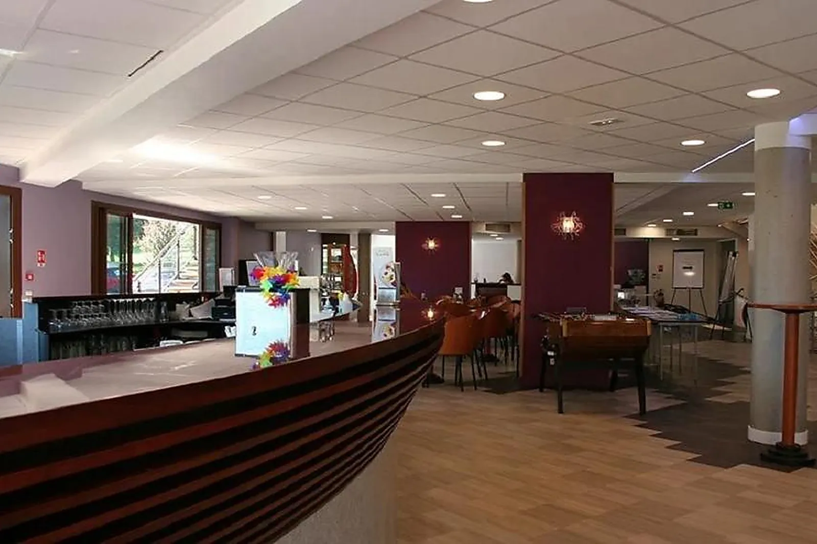 Lieux événementiels, LE PRÉ DU LAC D'ANNECY