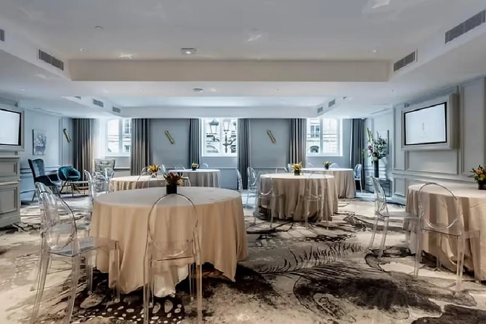 Lieux événementiels, LE ROYALE PARIS