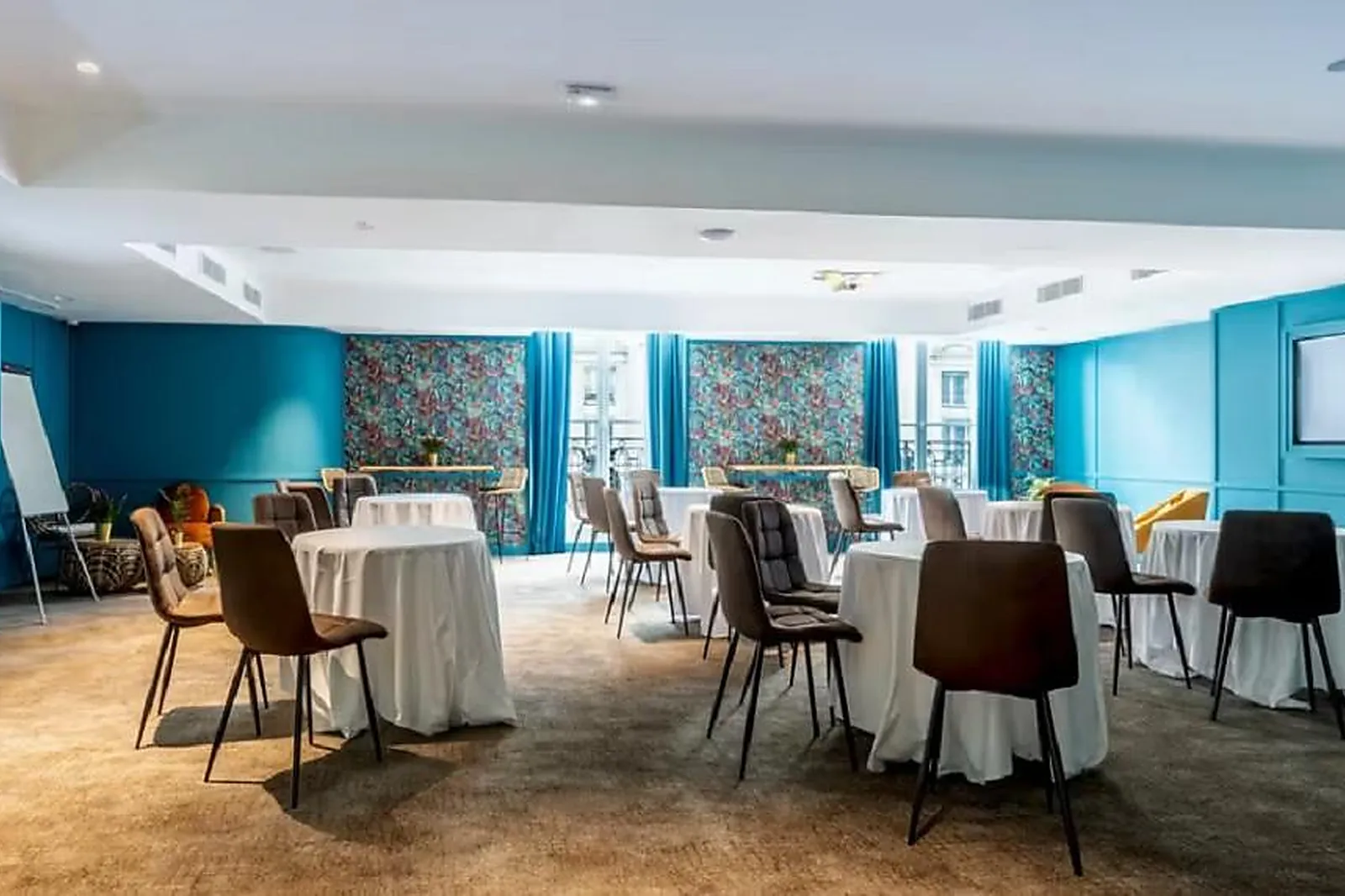 Lieux événementiels, LE ROYALE PARIS