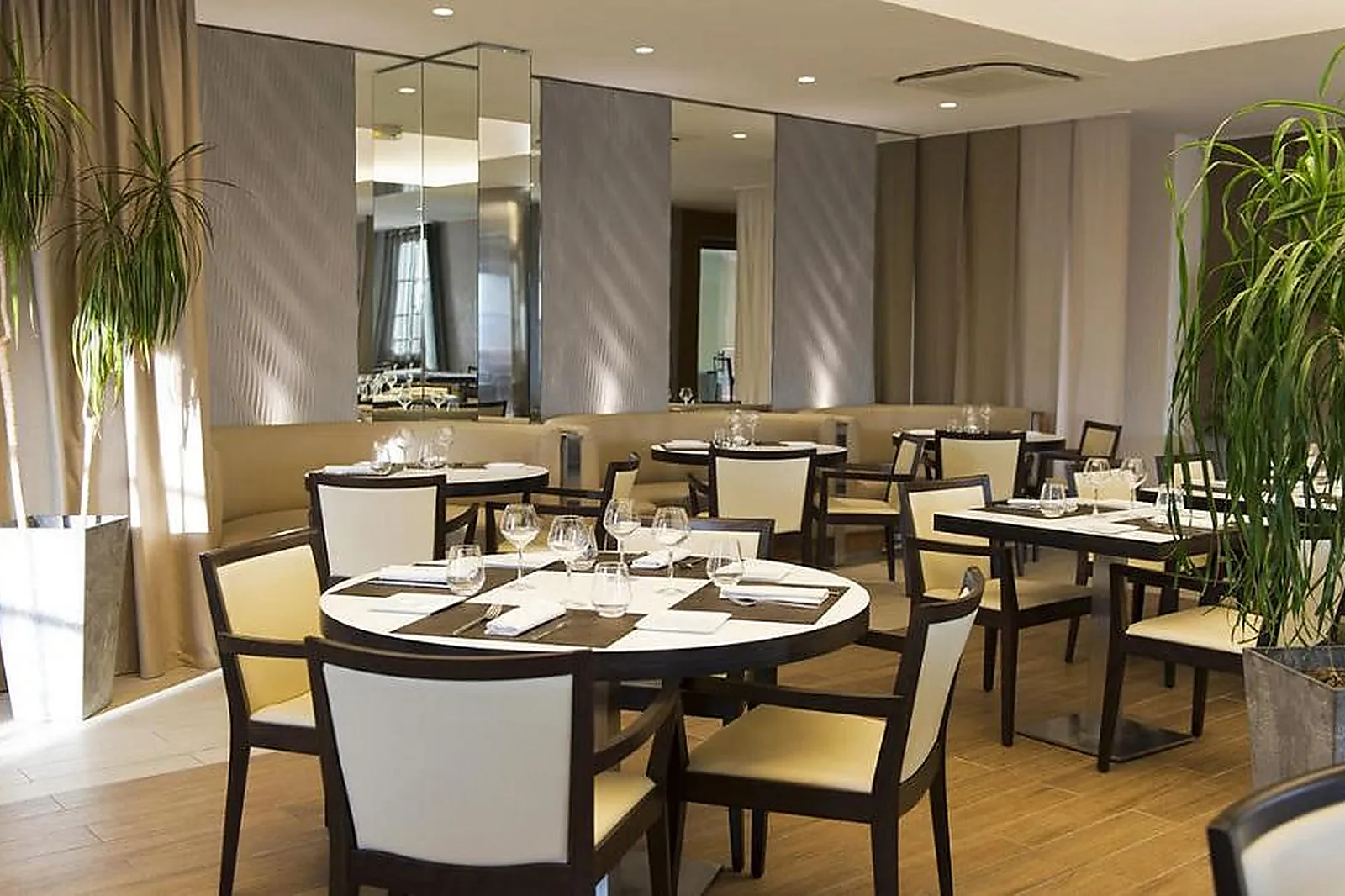 Lieux événementiels, LE SAINT-PAUL - LA MAISON DU SÉMINAIRE