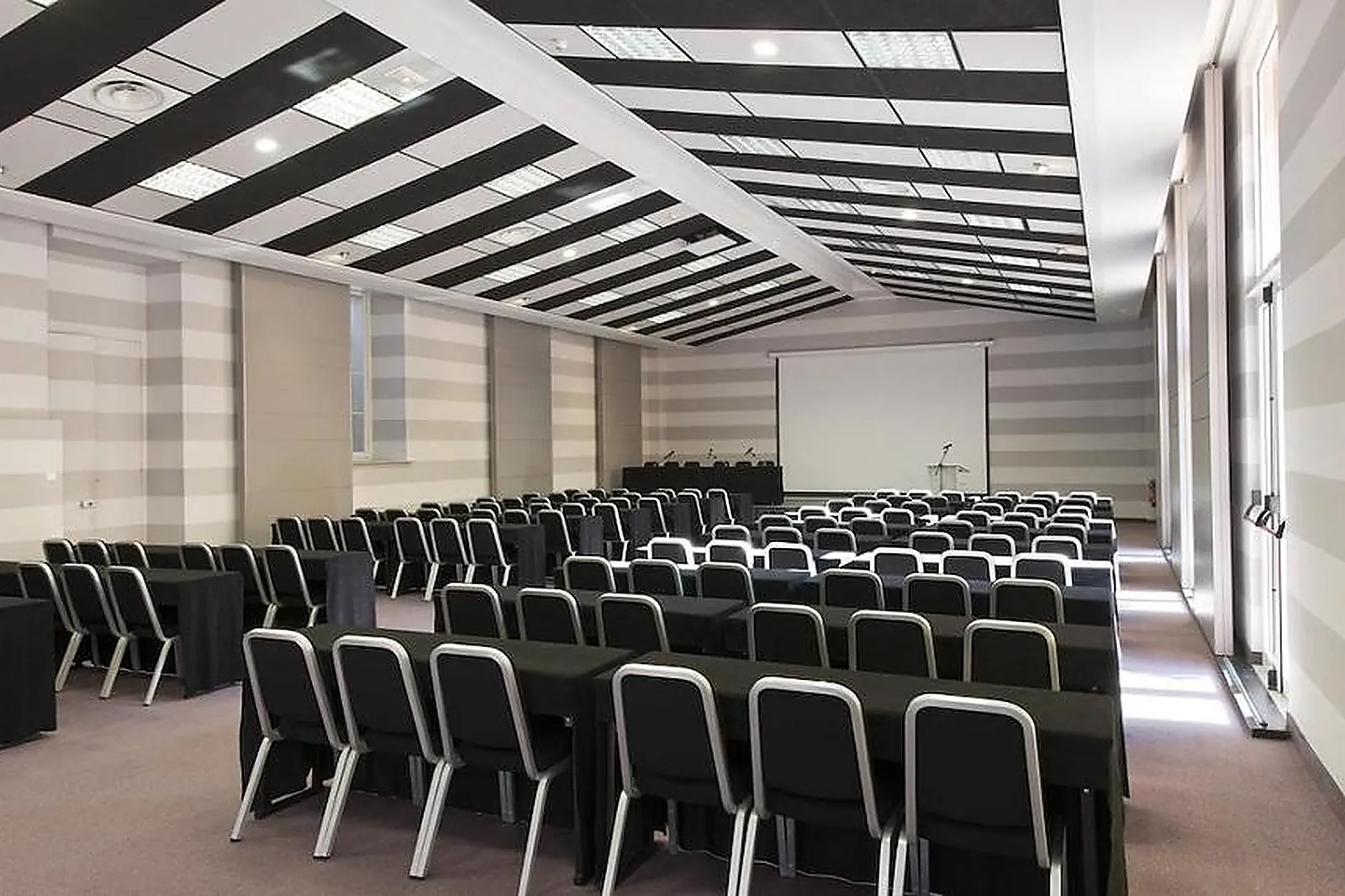 Lieux événementiels, LE SAINT-PAUL - LA MAISON DU SÉMINAIRE