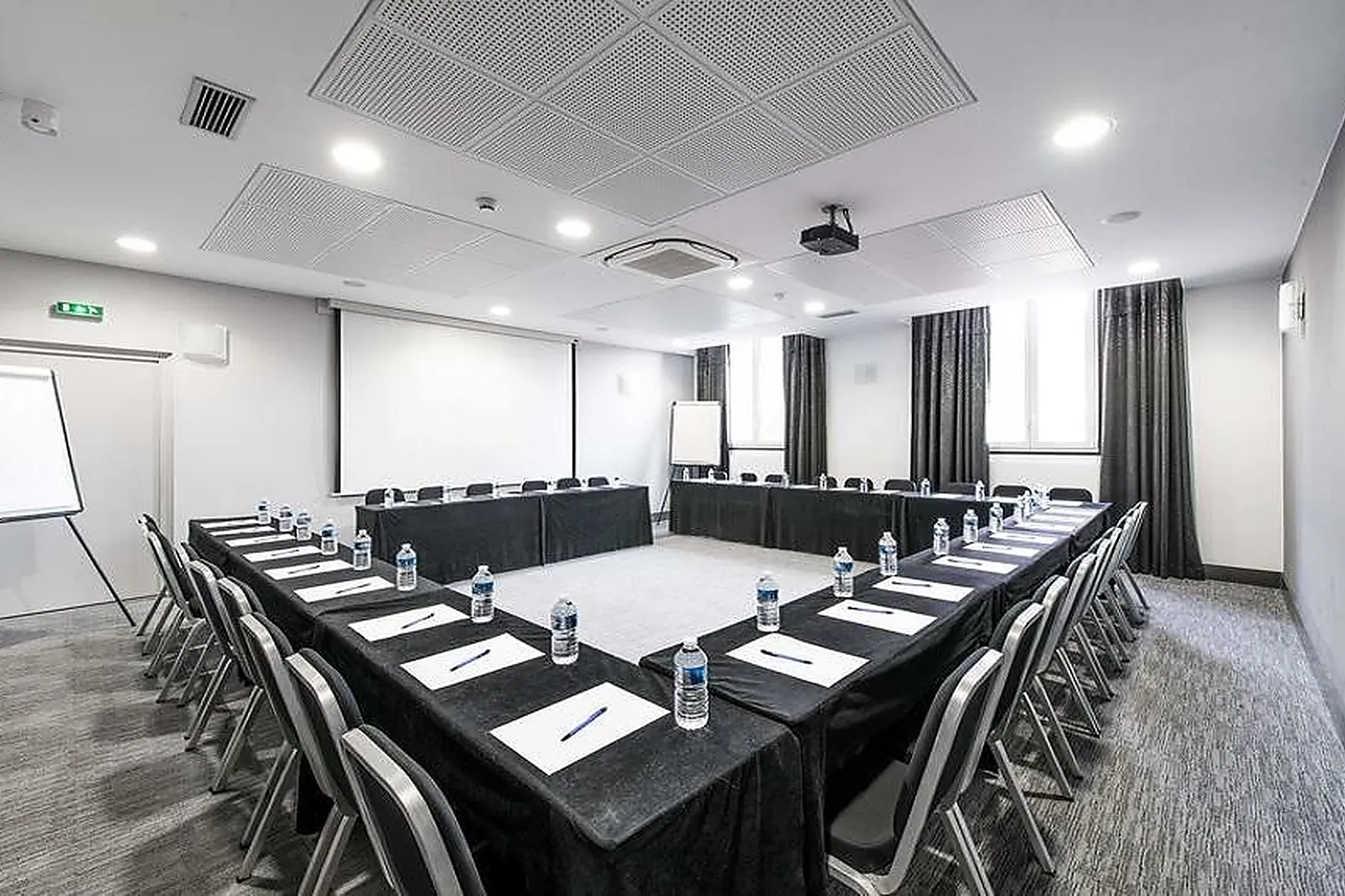 Lieux événementiels, LE SAINT-PAUL - LA MAISON DU SÉMINAIRE