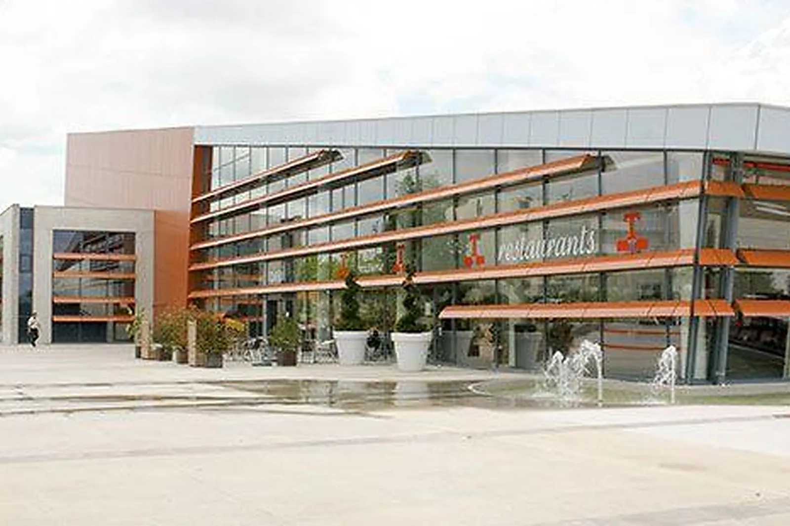 Théâtre, LE THÉÂTRE FOIRAIL