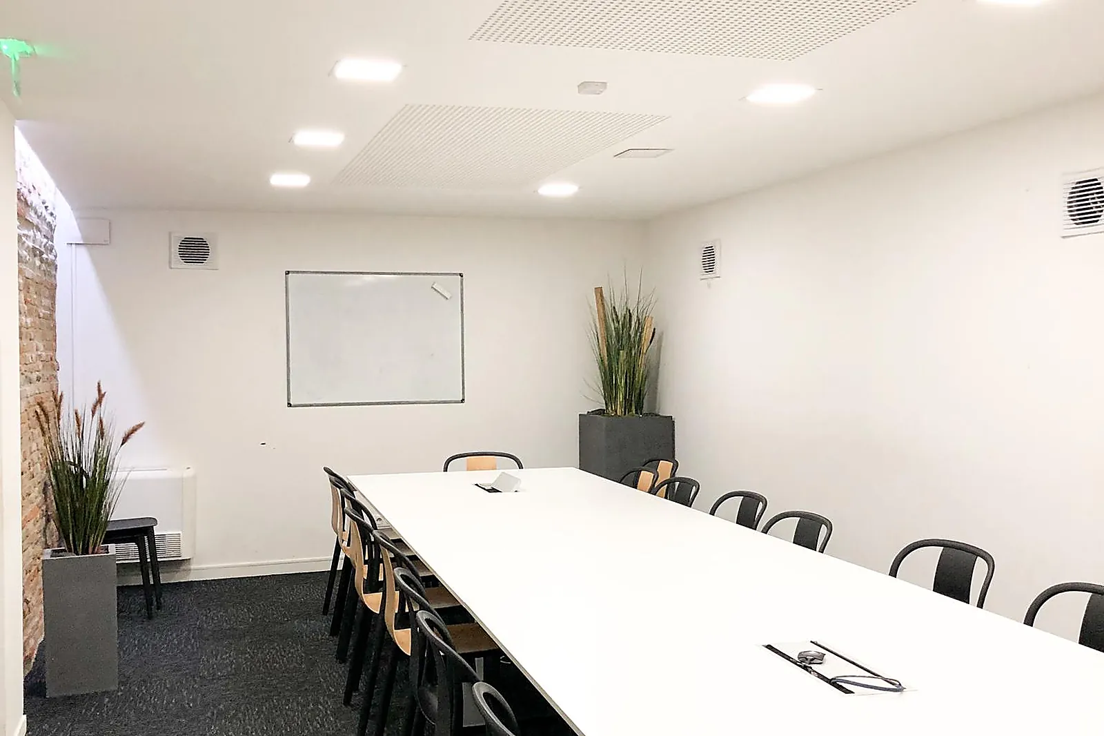 Lieux événementiels, LE VILLAGE - ESPACES ÉVÉNEMENTIELS