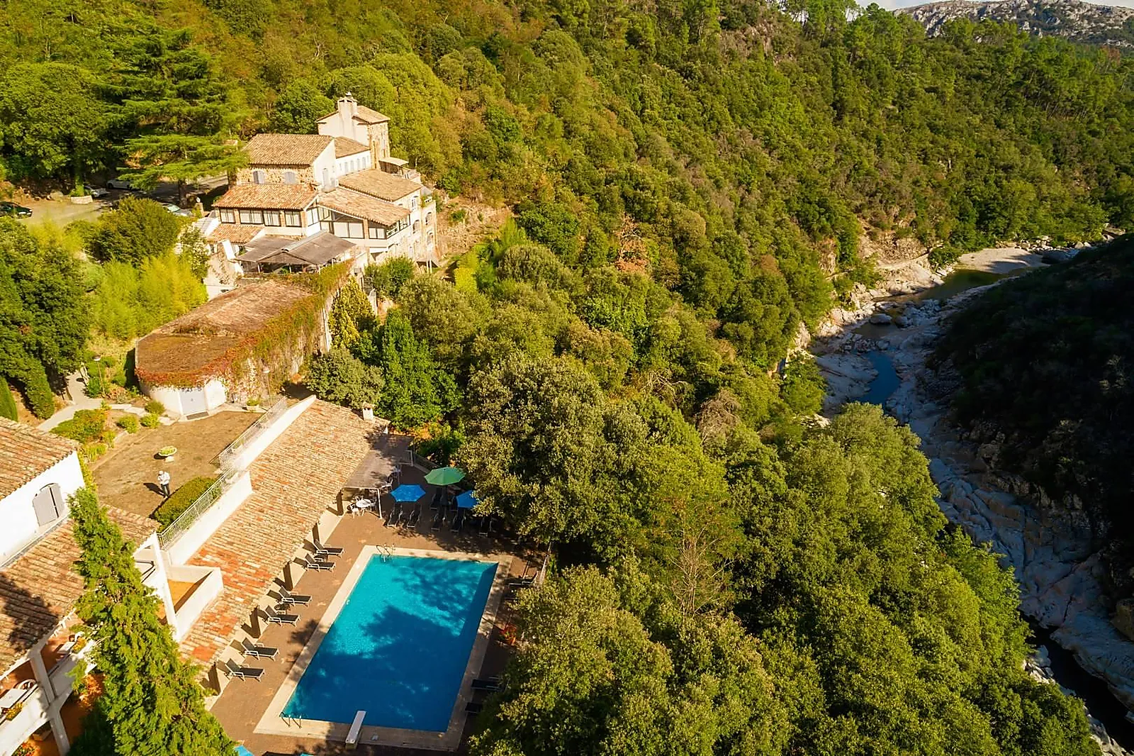 Cafés et Restaurants, LES 3 BARBUS