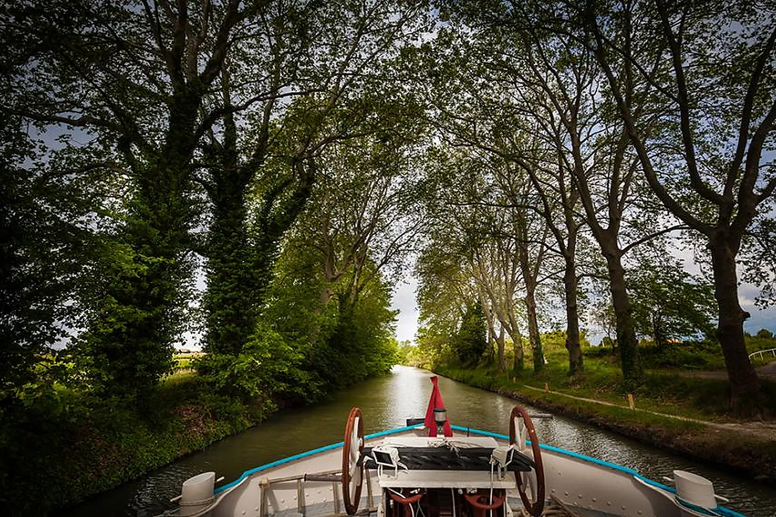 Lieux événementiels, LES BATEAUX DU MIDI