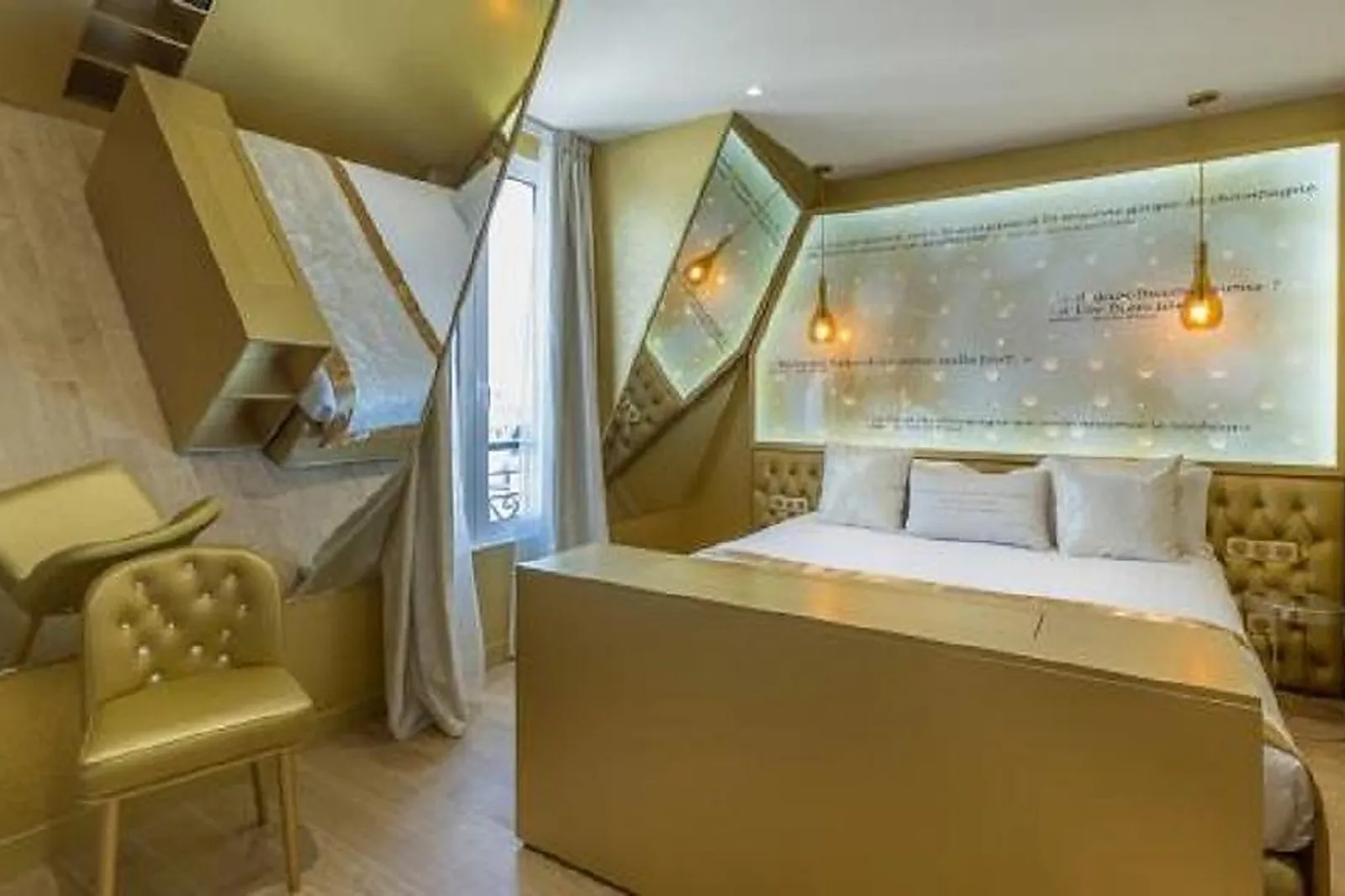 Lieux événementiels, LES BULLES DE PARIS