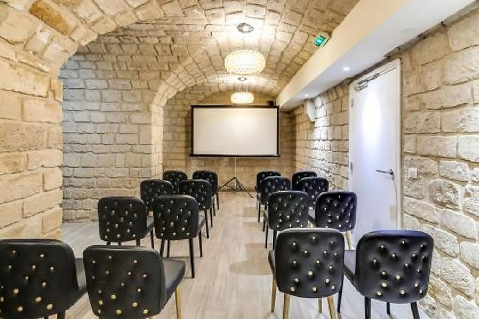 Lieux événementiels, LES BULLES DE PARIS