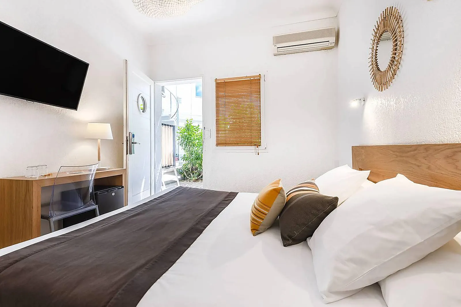 Lieux événementiels, LES ELMES - HÔTEL & SPA