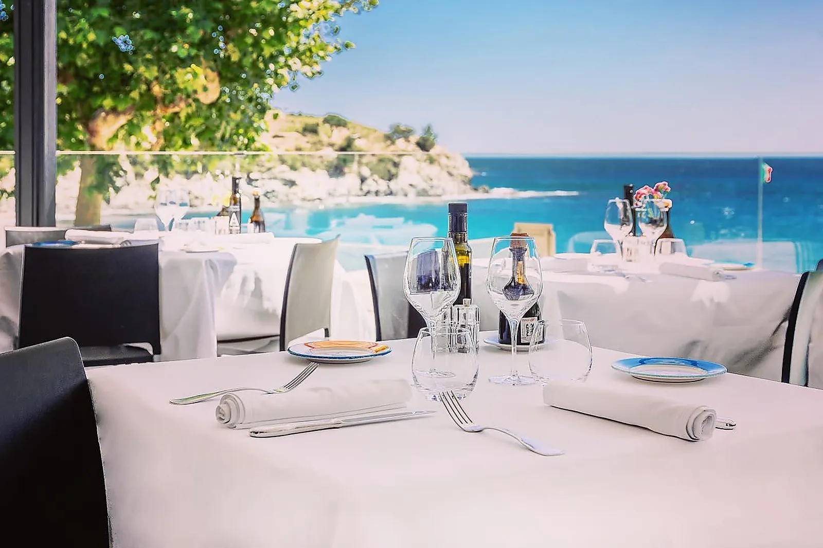 Lieux événementiels, LES ELMES - HÔTEL & SPA