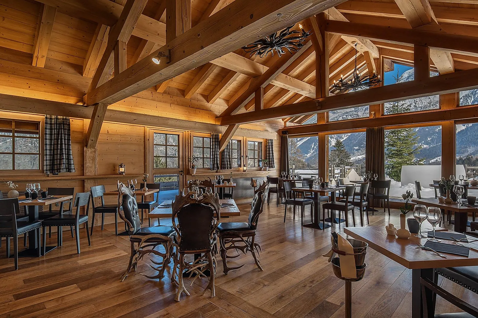 Lieux événementiels, LES GRANGES D’EN HAUT BY DEEP NATURE RESORTS