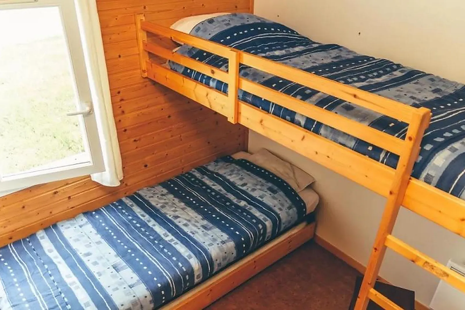 Lieux événementiels, LES HAMEAUX DE MIEL