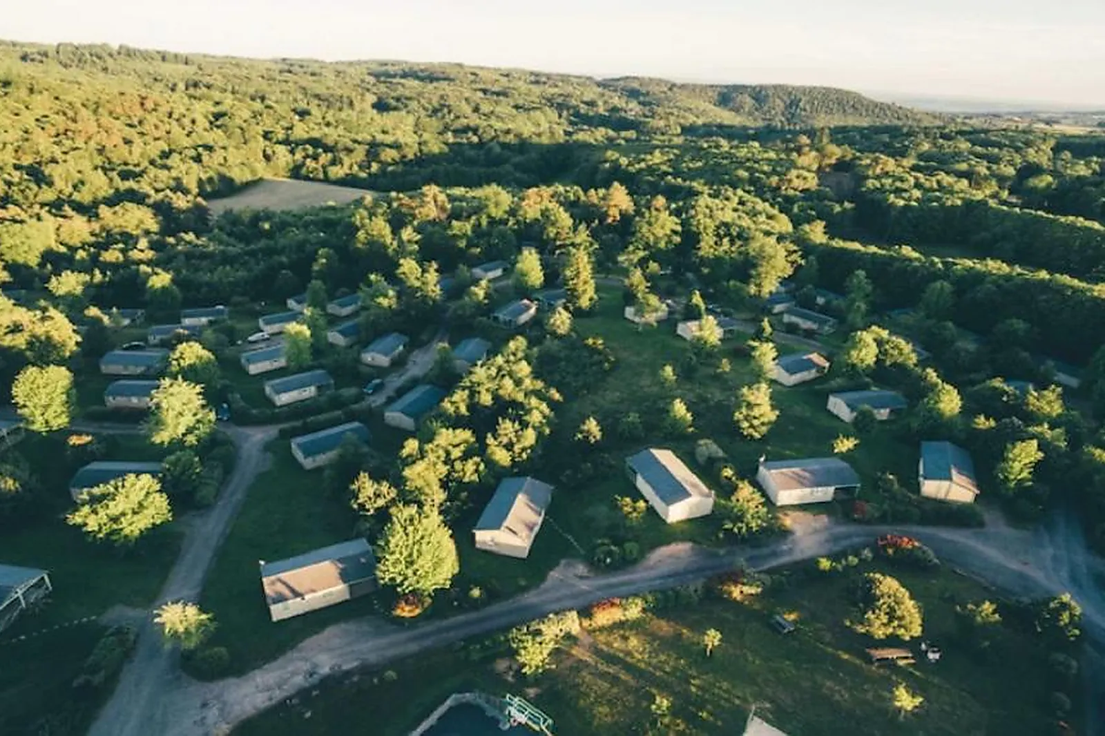 Lieux événementiels, LES HAMEAUX DE MIEL