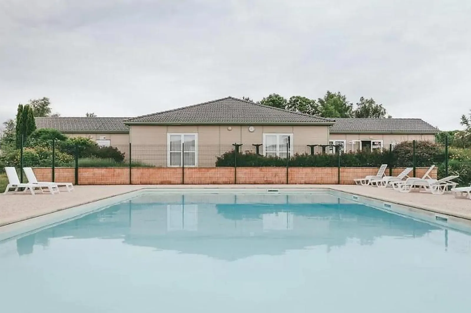 Lieux événementiels, LES HAMEAUX DE MIEL