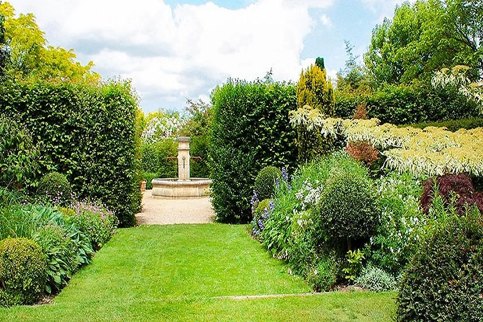 Château et Domaine, LES JARDINS DU PAYS D'AUGE