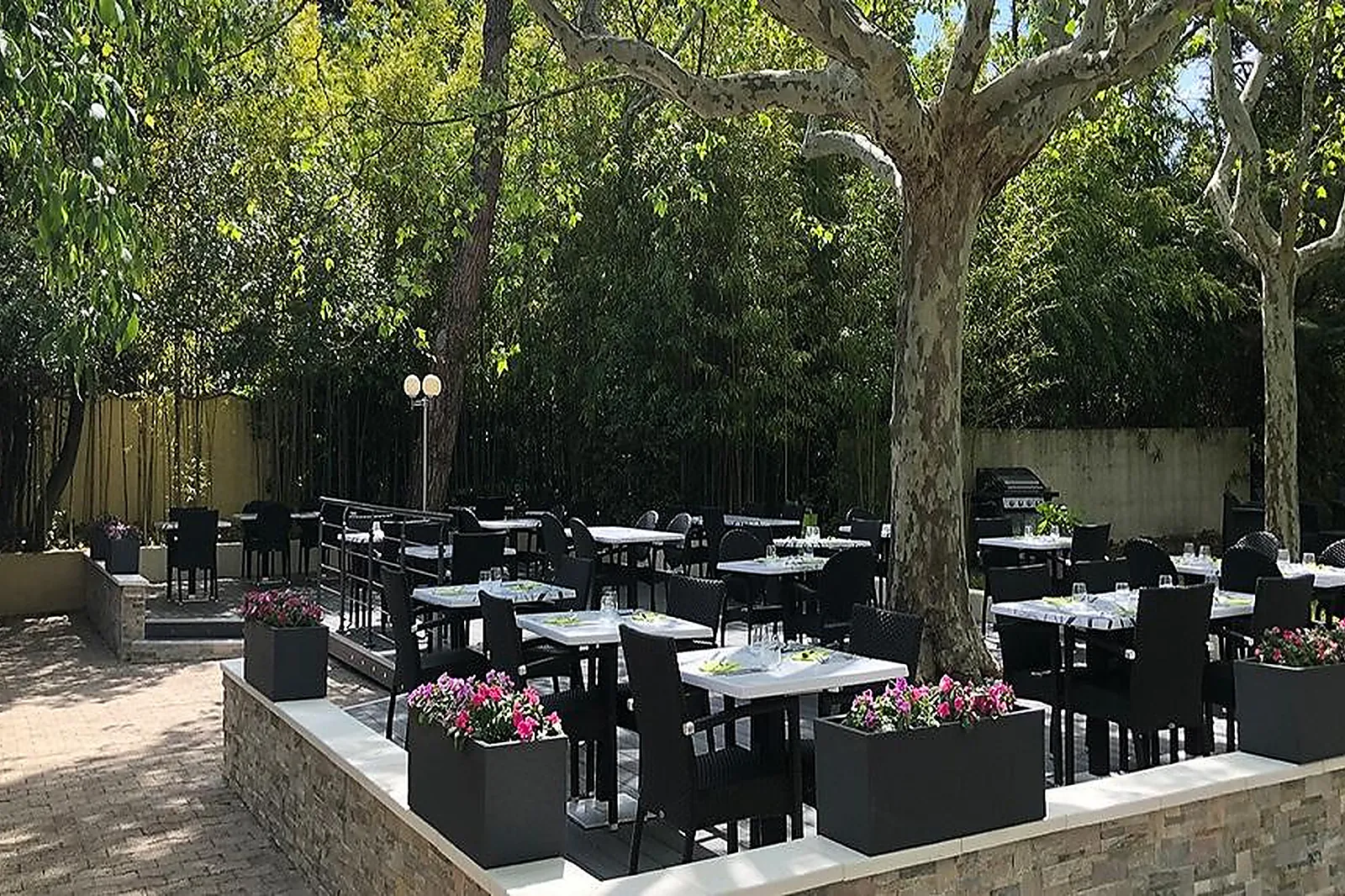 Lieux événementiels, LES OLIVIERS