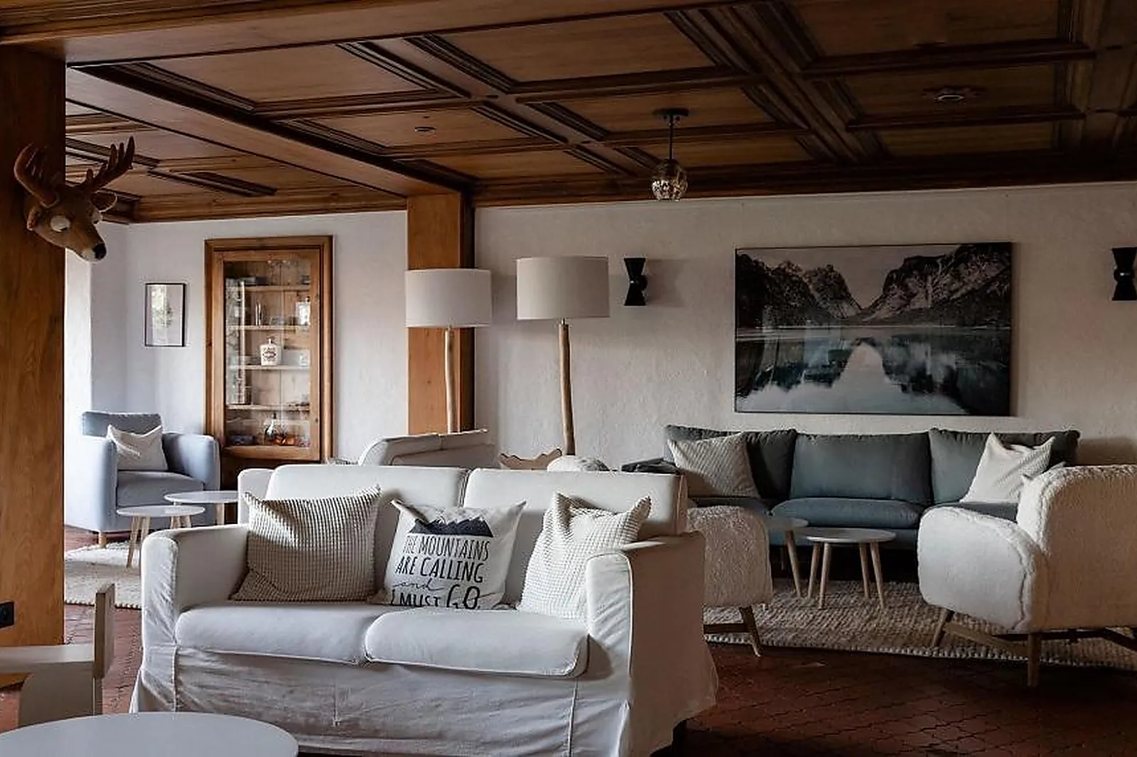 Lieux événementiels, LES ROCHES FLEURIES - MONT-BLANC