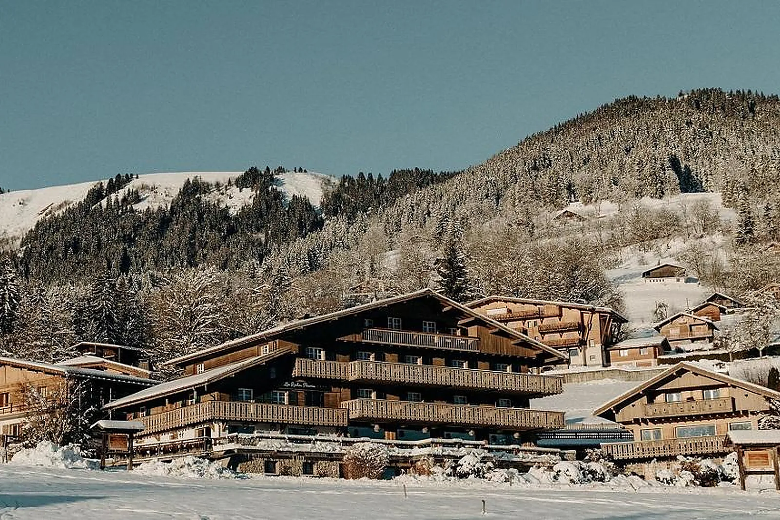 Lieux événementiels, LES ROCHES FLEURIES - MONT-BLANC