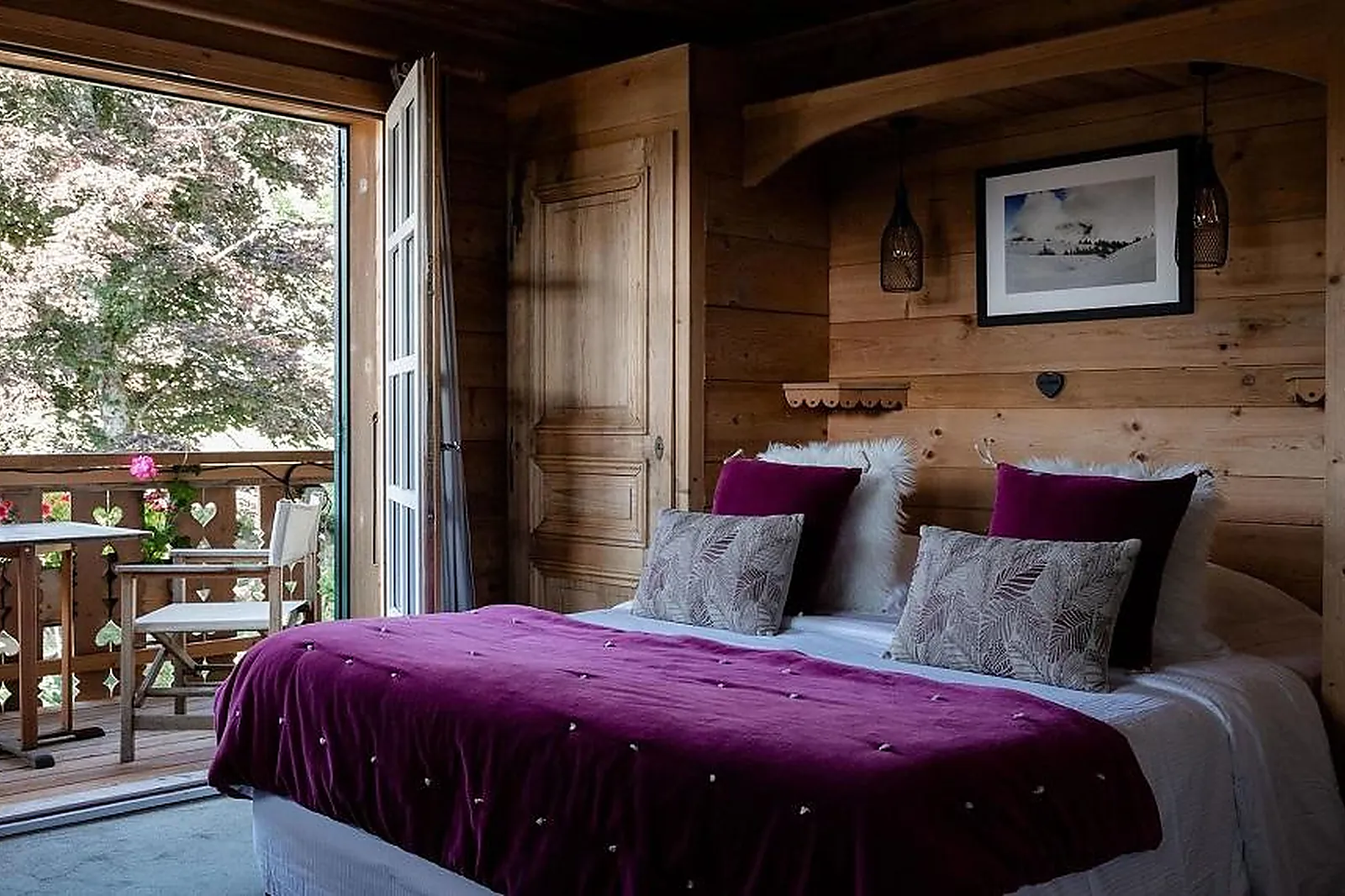 Lieux événementiels, LES ROCHES FLEURIES - MONT-BLANC