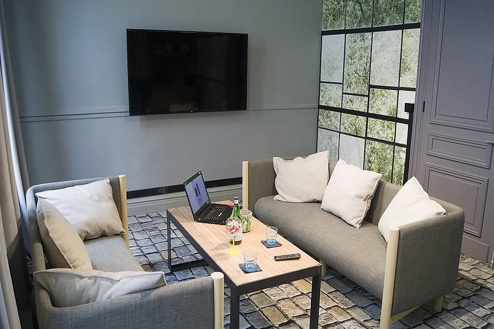 Salle de réunion, LES SALONS DE L'URBAN