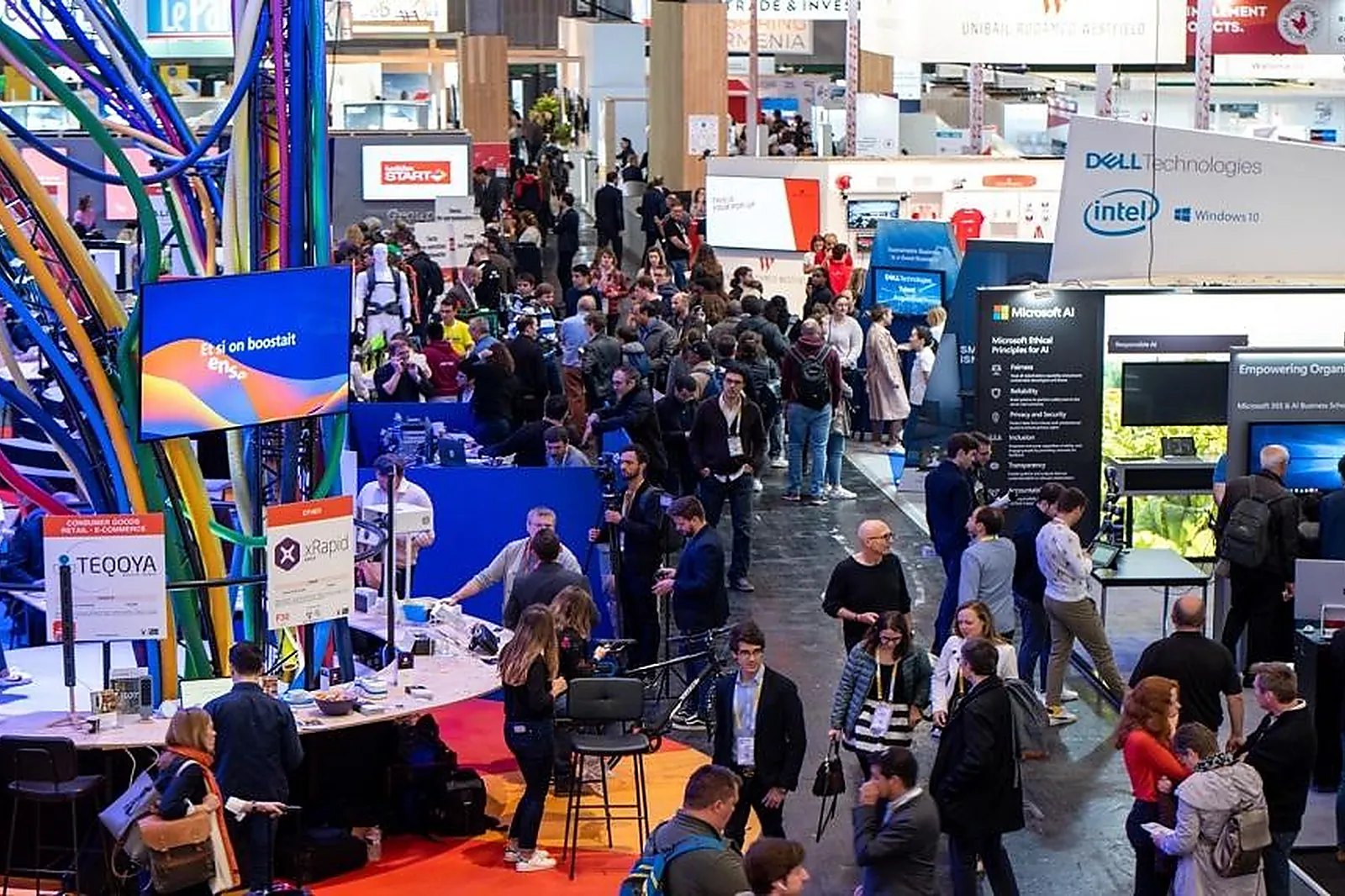 Salle de réunion, LES SALONS DU CERCLE RÉPUBLICAIN