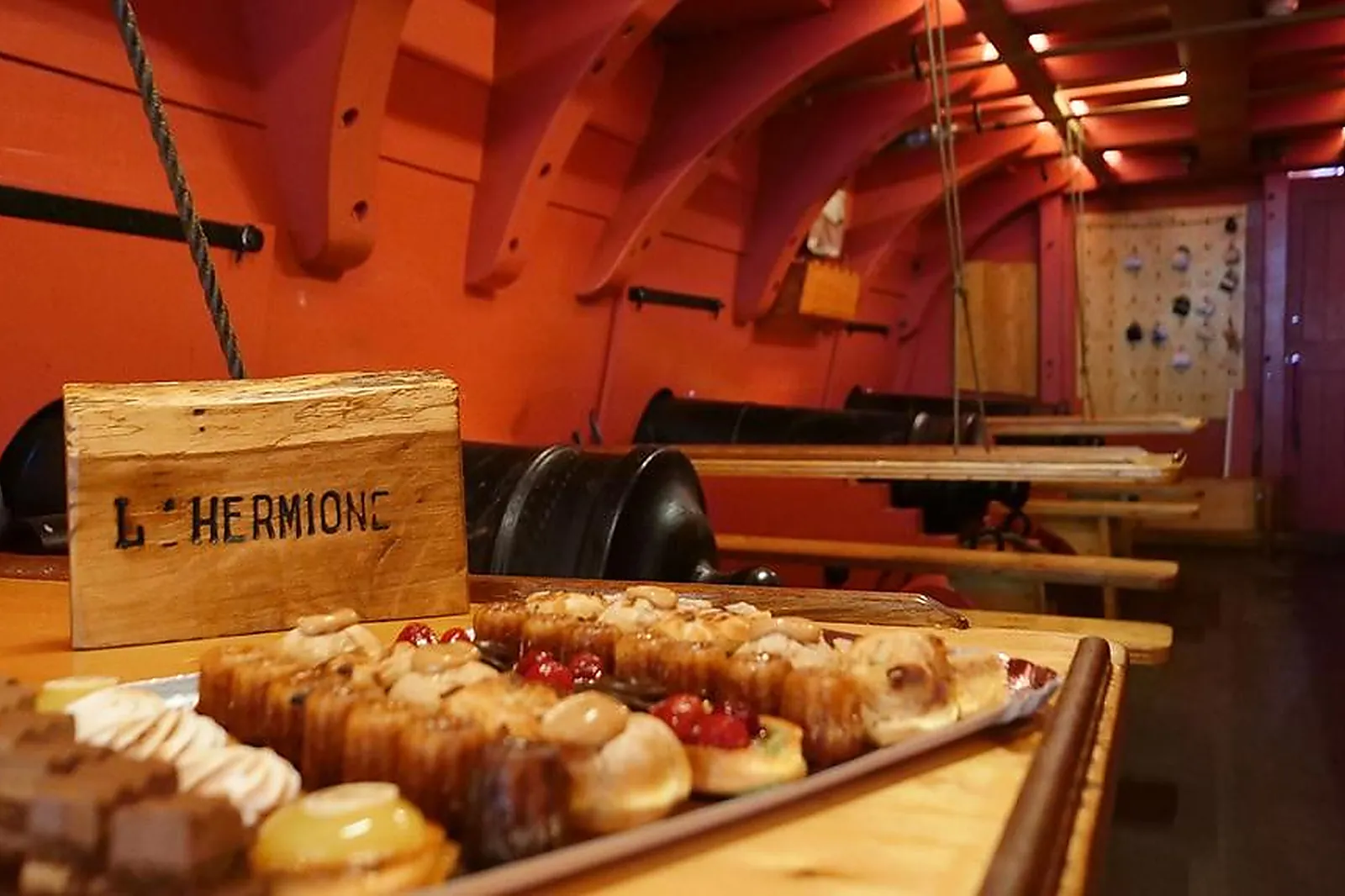 Lieux événementiels, LES ATELIERS DE L'HERMIONE À ROCHEFORT