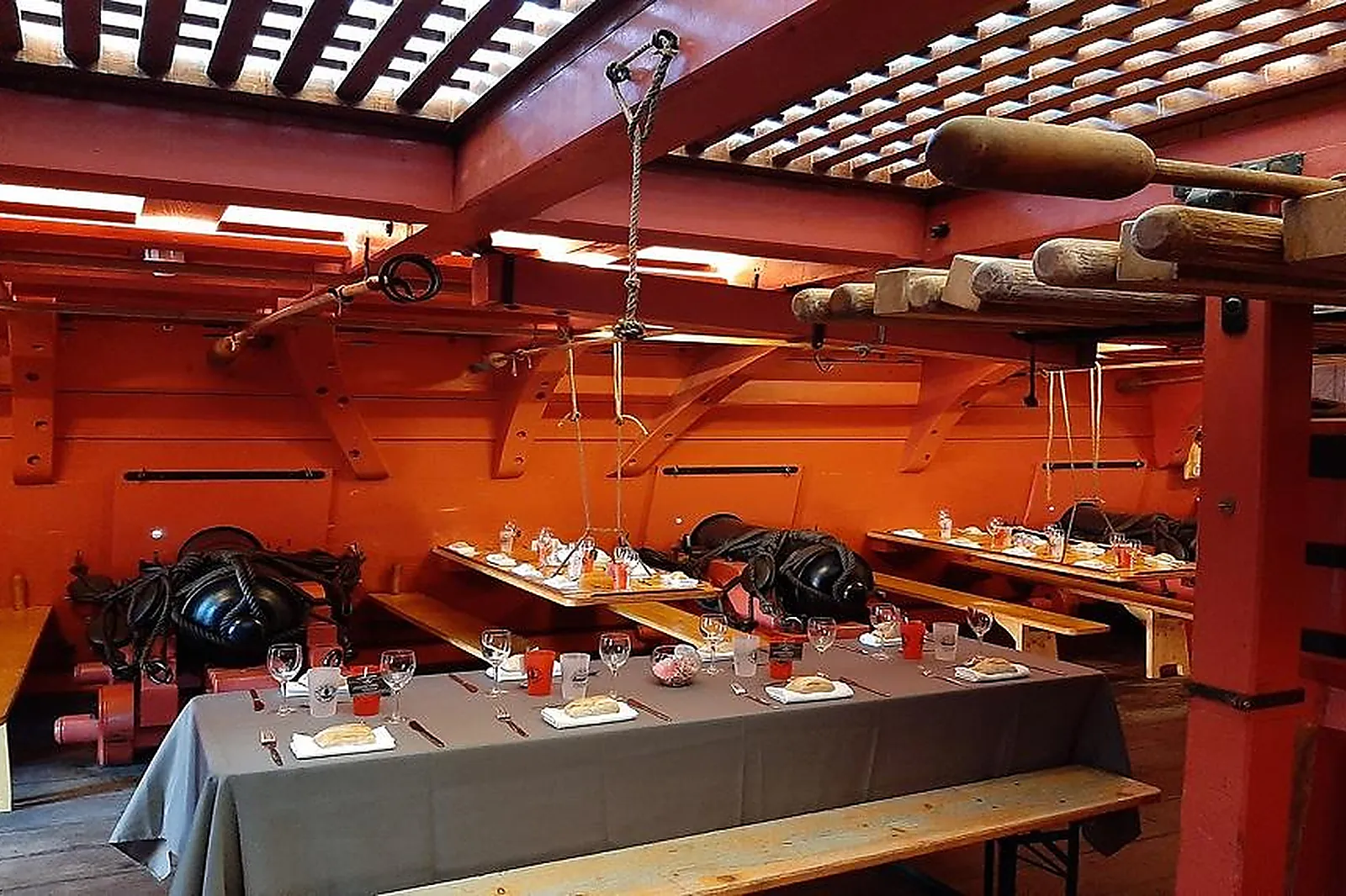 Lieux événementiels, LES ATELIERS DE L'HERMIONE À ROCHEFORT