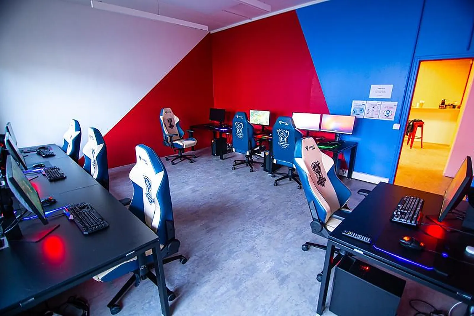 Lieux événementiels, LEVEL 256