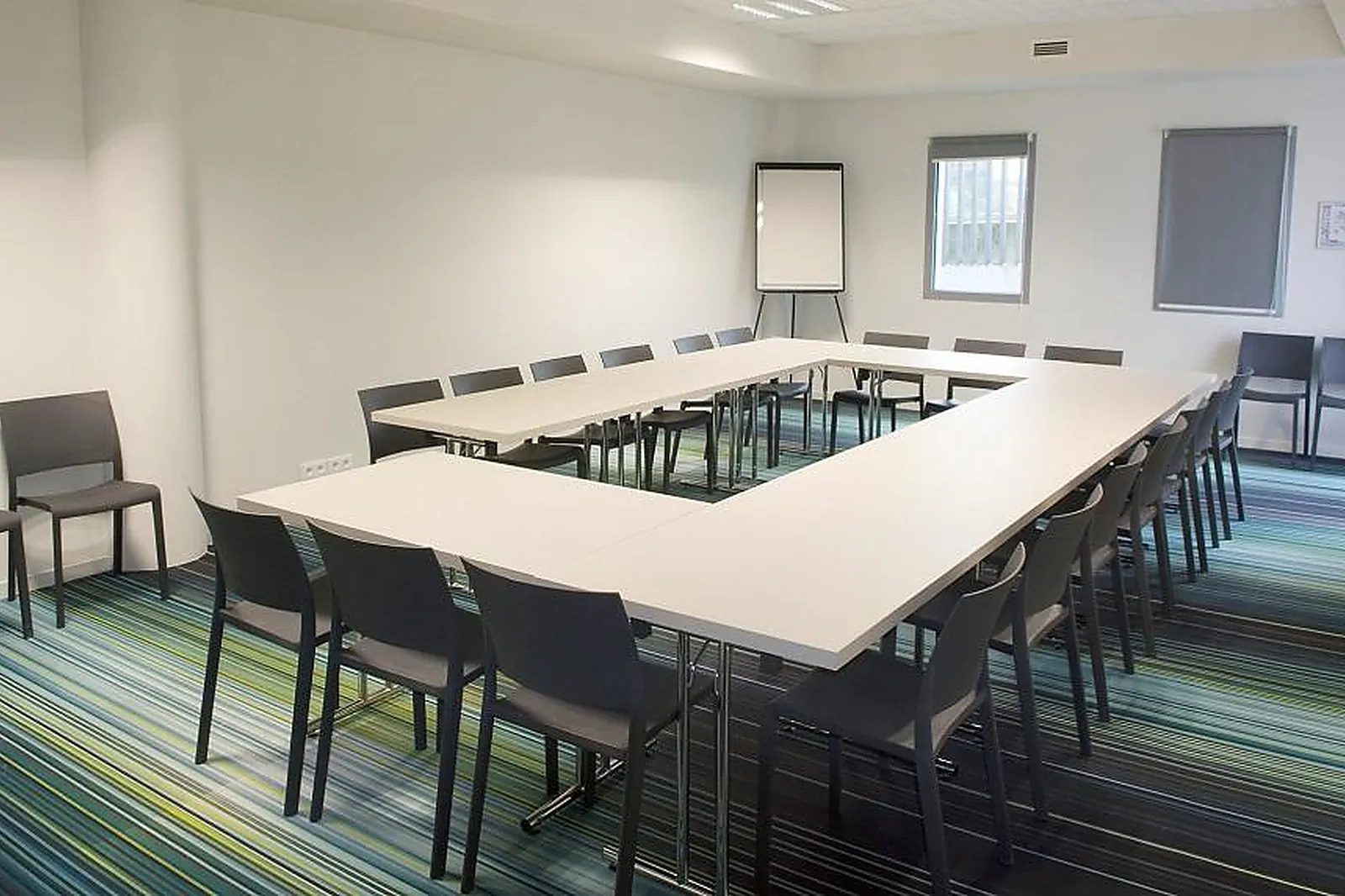 Lieux événementiels, LODGE IN MIS PARIS