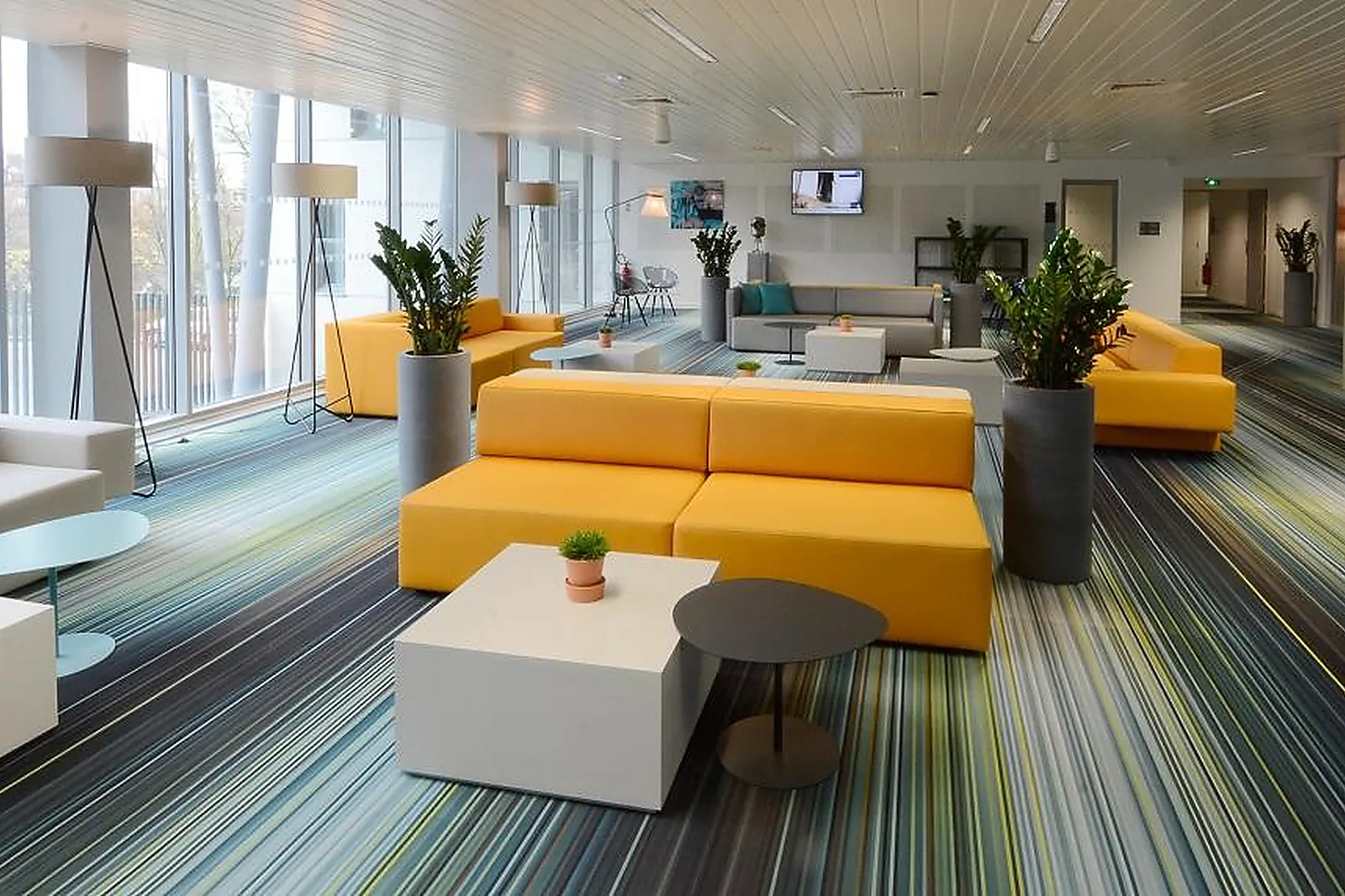 Lieux événementiels, LODGE IN MIS PARIS