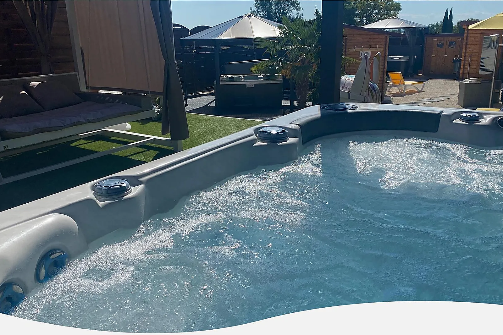 Hôtel, LOGIS HOSTELLERIE DU CENTROTEL ET SPA BULLES D'ALLIER