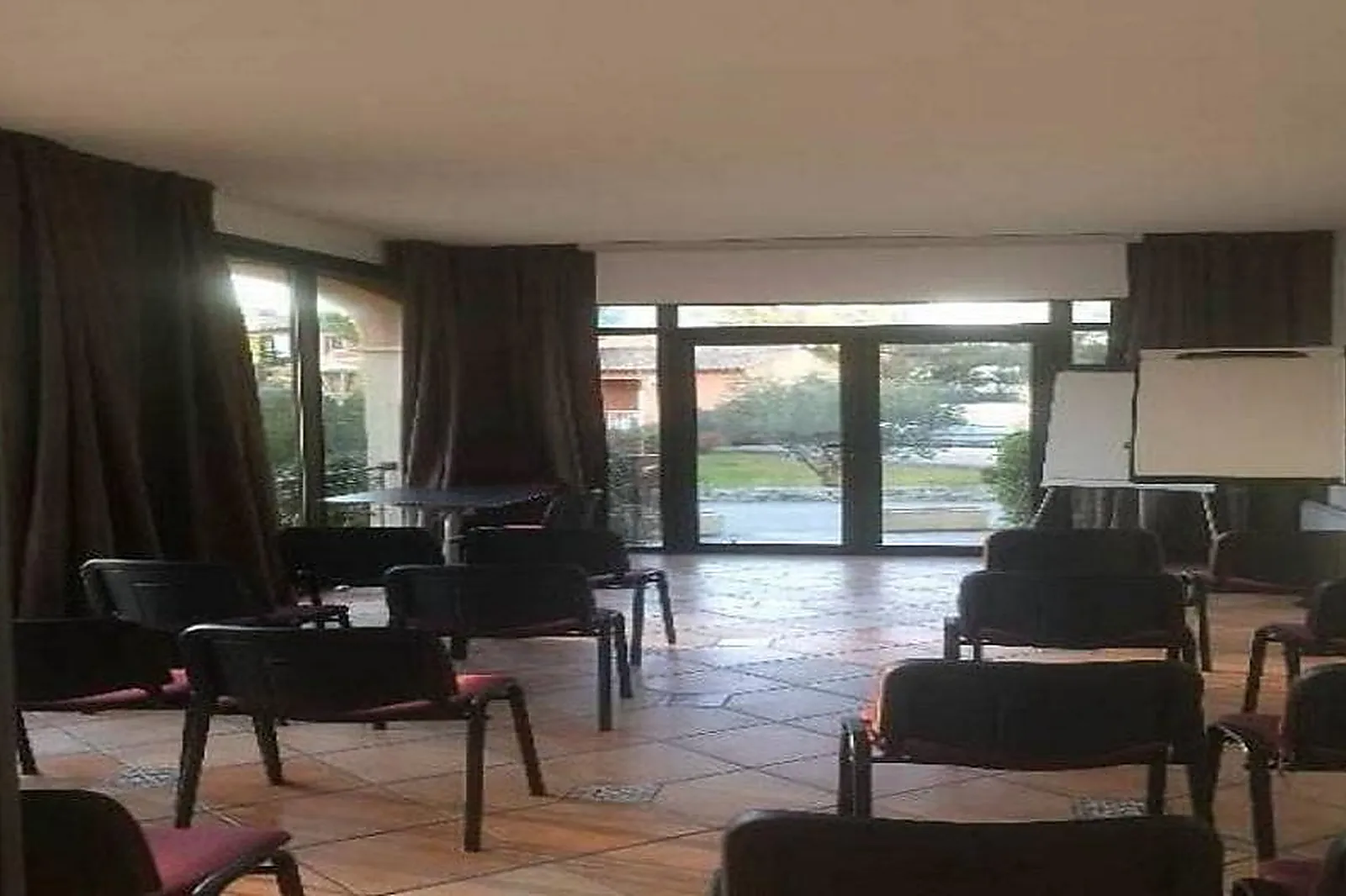 Lieux événementiels, LOGIS HÔTEL L'ETAPE