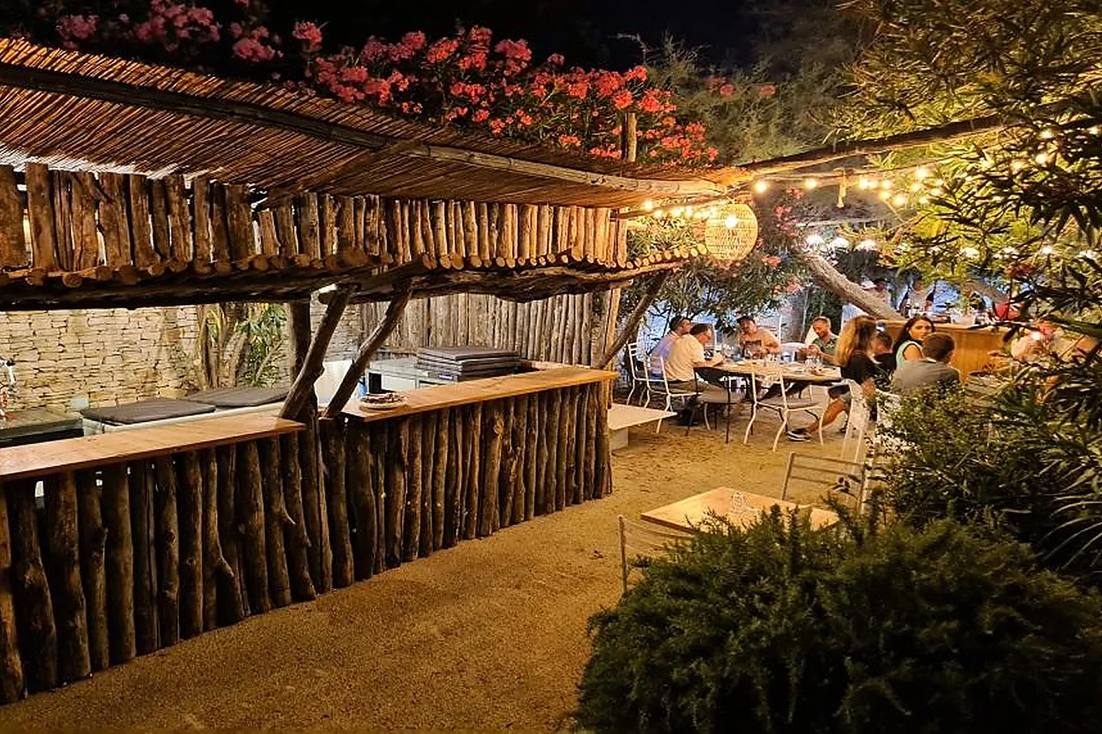 Lieux événementiels, LOGIS NÎMOTEL