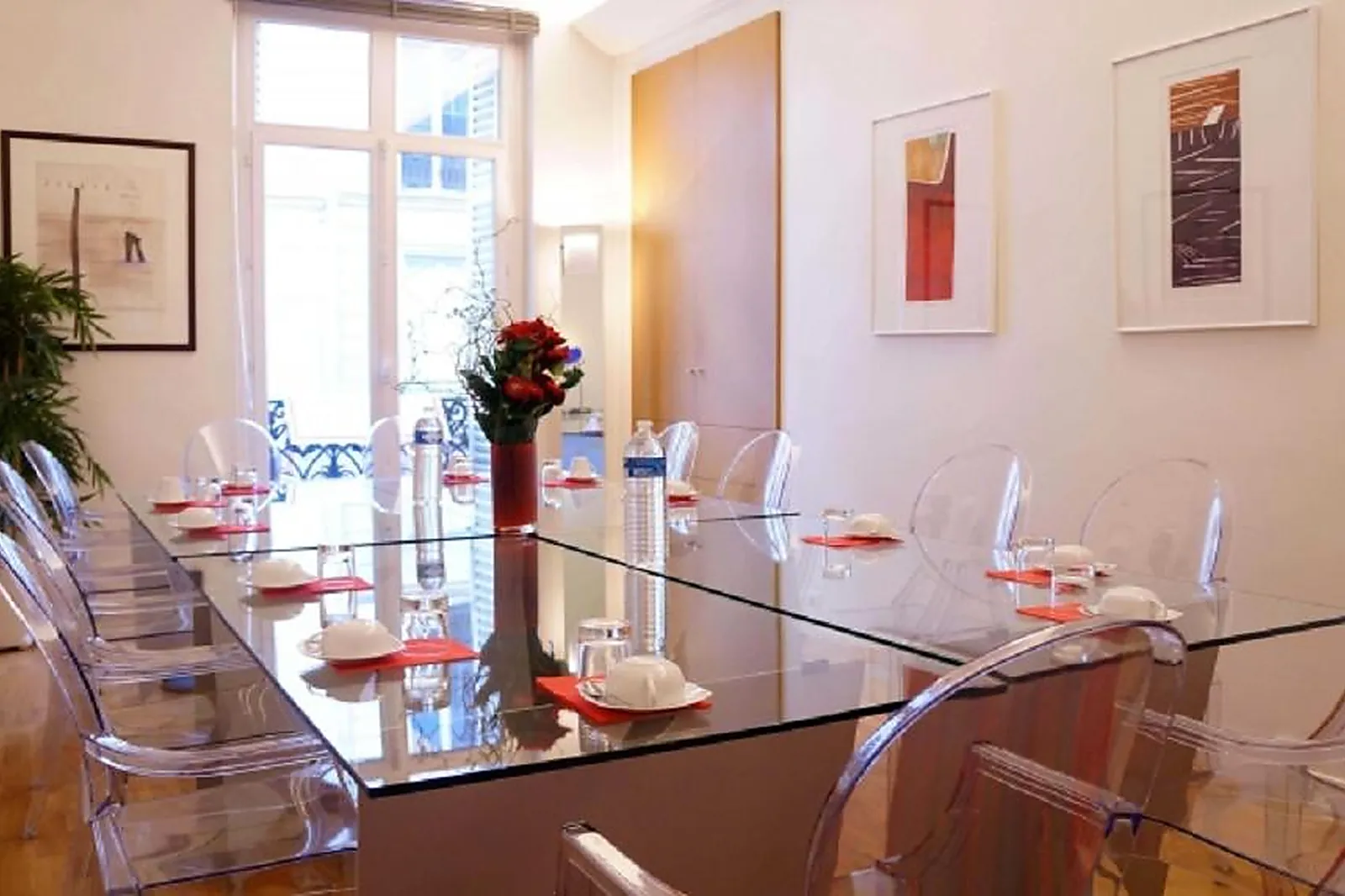 Lieux événementiels, LOUVRE FOCUS GROUP