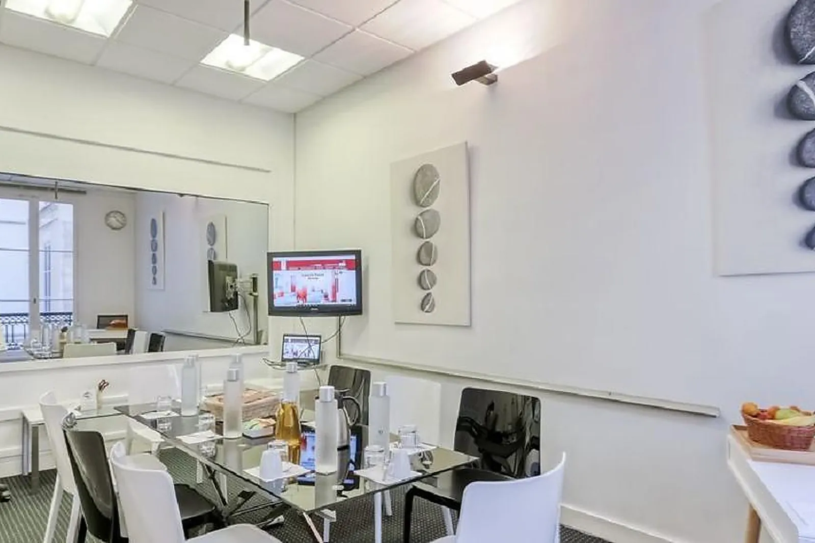 Lieux événementiels, LOUVRE FOCUS GROUP