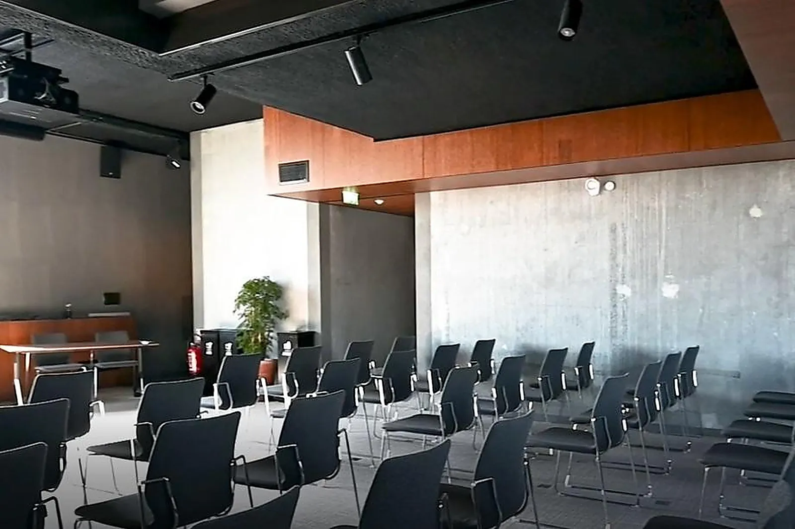 Lieux événementiels, LUMEN - CARDINAL WORKSIDE