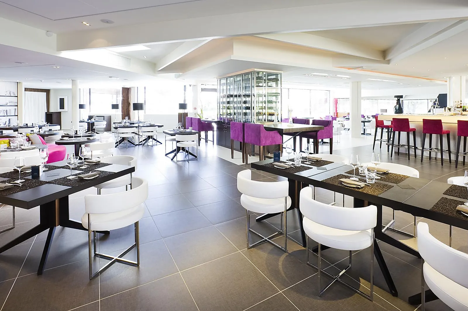 Lieux événementiels, M.I.A. HÔTEL MARSEILLE FUTUR HILTON GARDEN INN MARSEILLE PROVENCE AIRPORT