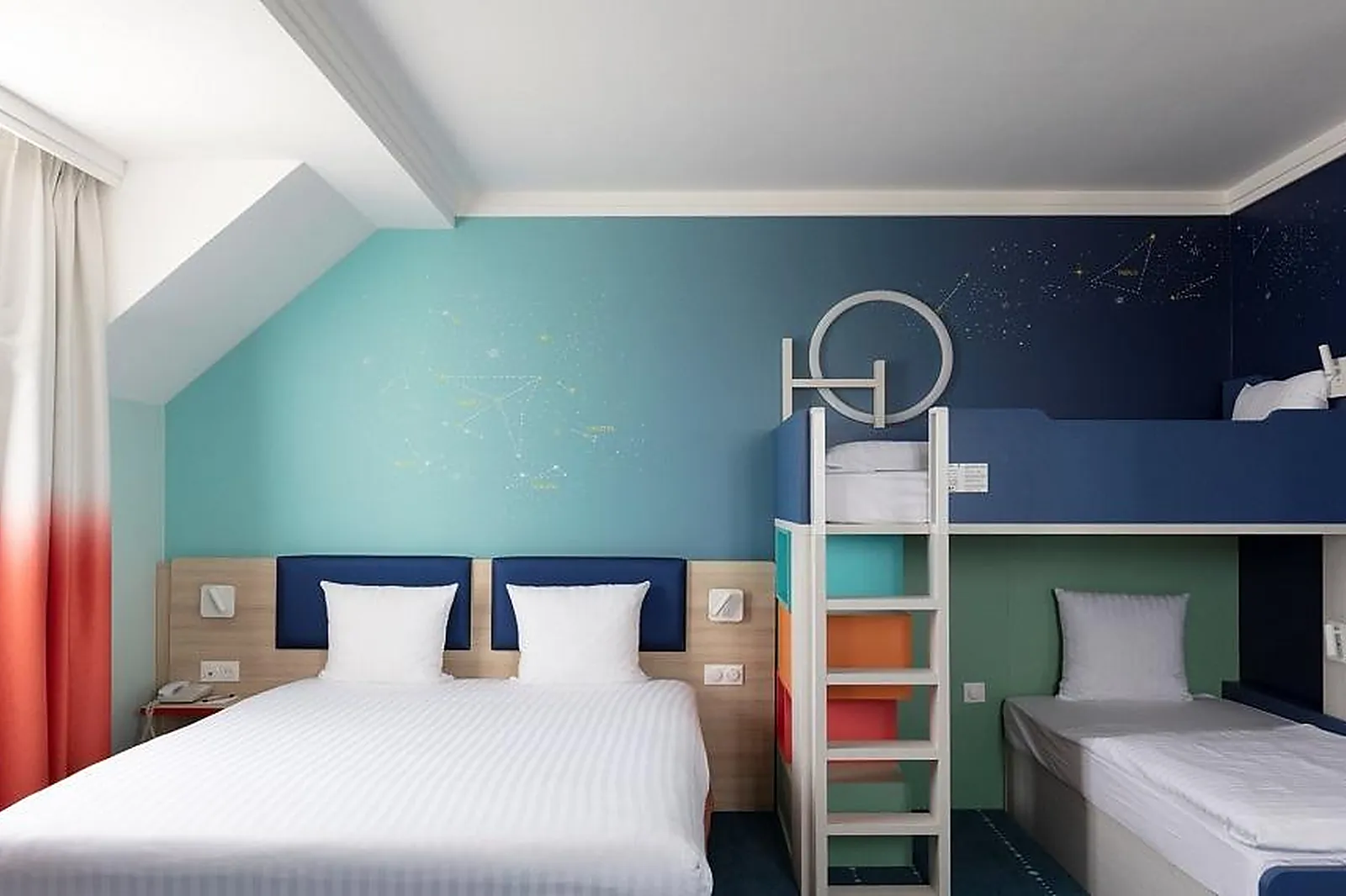 Lieux événementiels, MAGIC CIRCUS PARIS