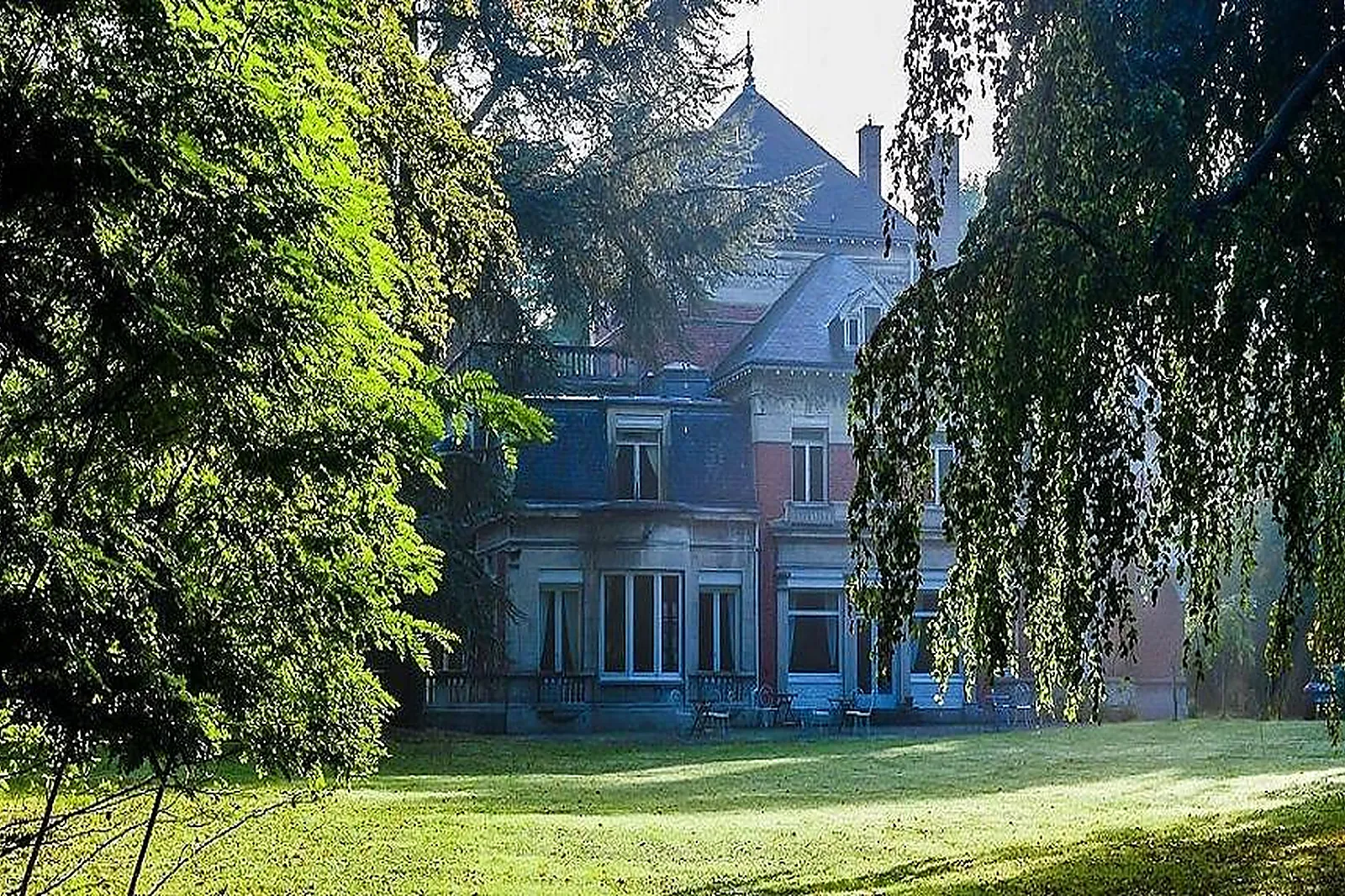 Lieux événementiels, MANOIR LES CÈDRES