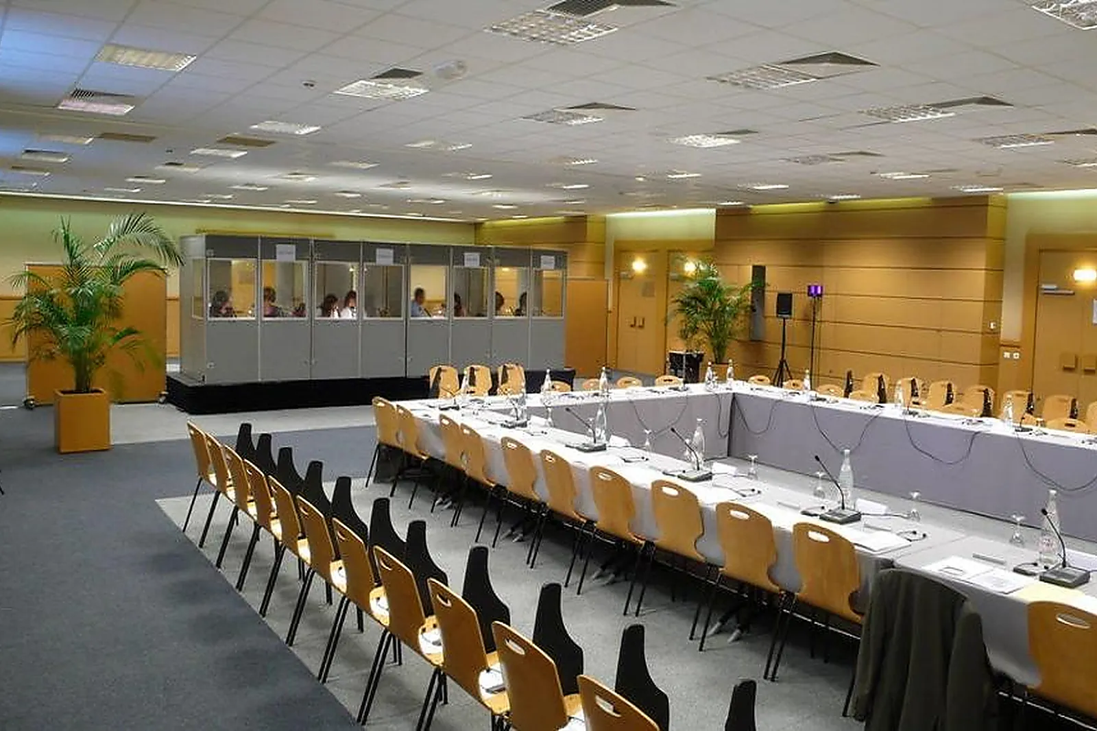 Lieux événementiels, MARSEILLE CHANOT : LE PALAIS DES CONGRÈS ET DES EXPOSITIONS DE MARSEILLE