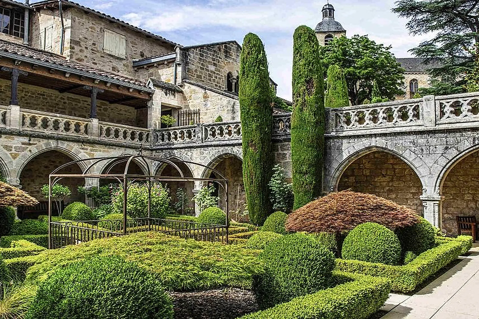 Lieux événementiels, MERCURE FIGEAC VIGUIER DU ROY