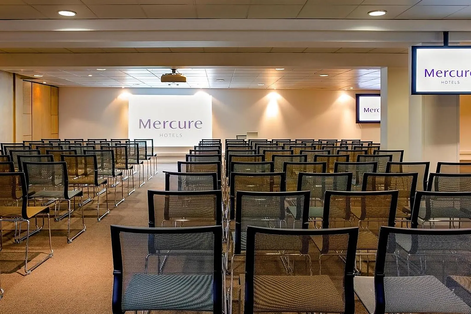 Hôtel, MERCURE PONT D'AVIGNON